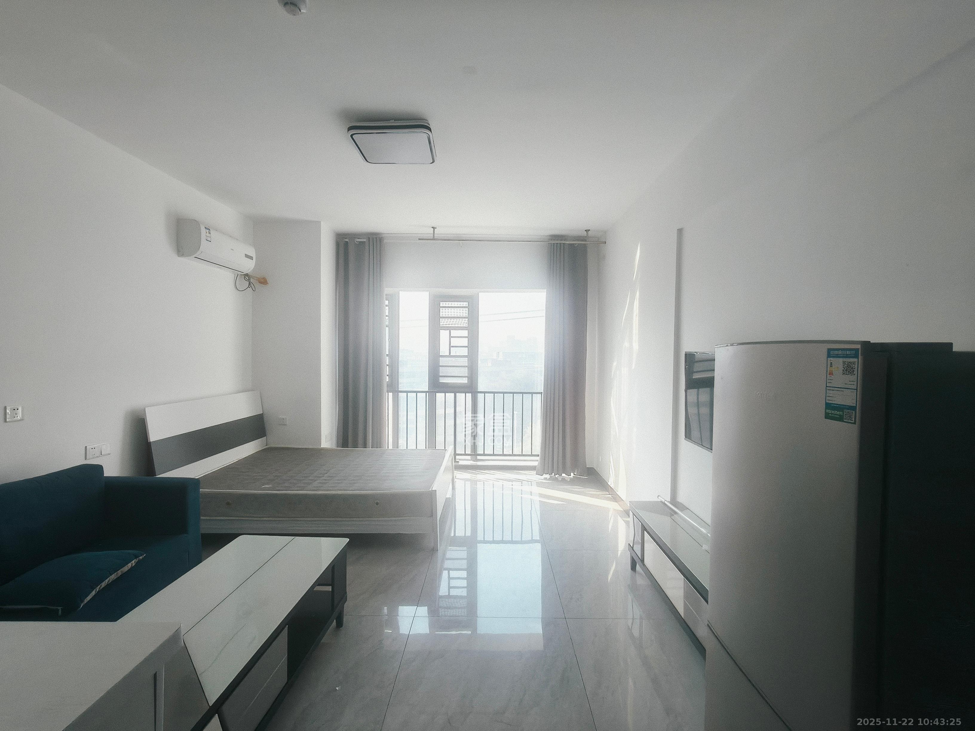 潇湘奥林匹克花园 1室1厅1卫 1600.0元/月 潇湘奥林匹克花园 1室1厅1卫 1600.0元/月室内图