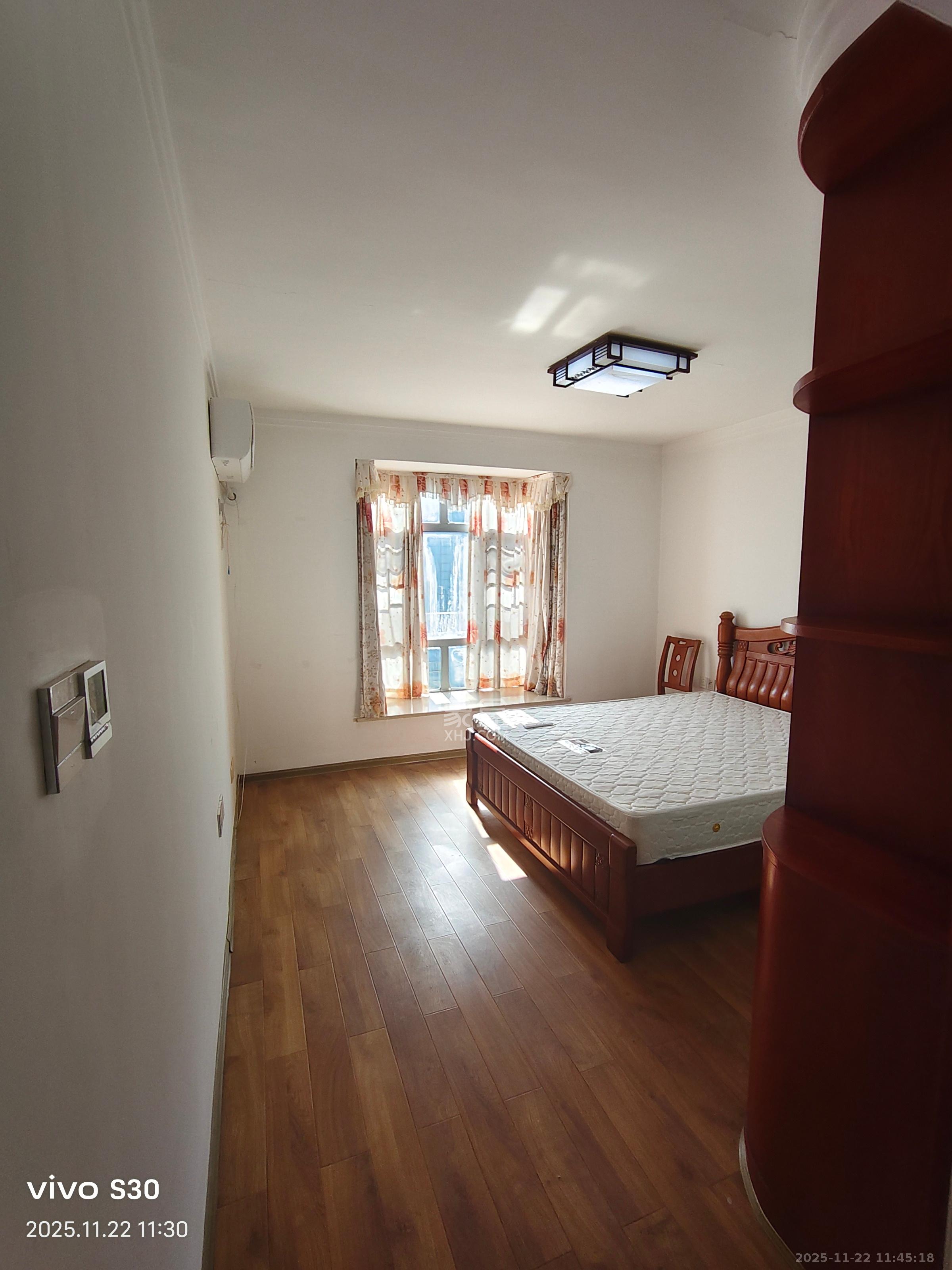 富景园 3室2厅0卫 2500.0元/月 富景园 3室2厅0卫 2500.0元/月室内图