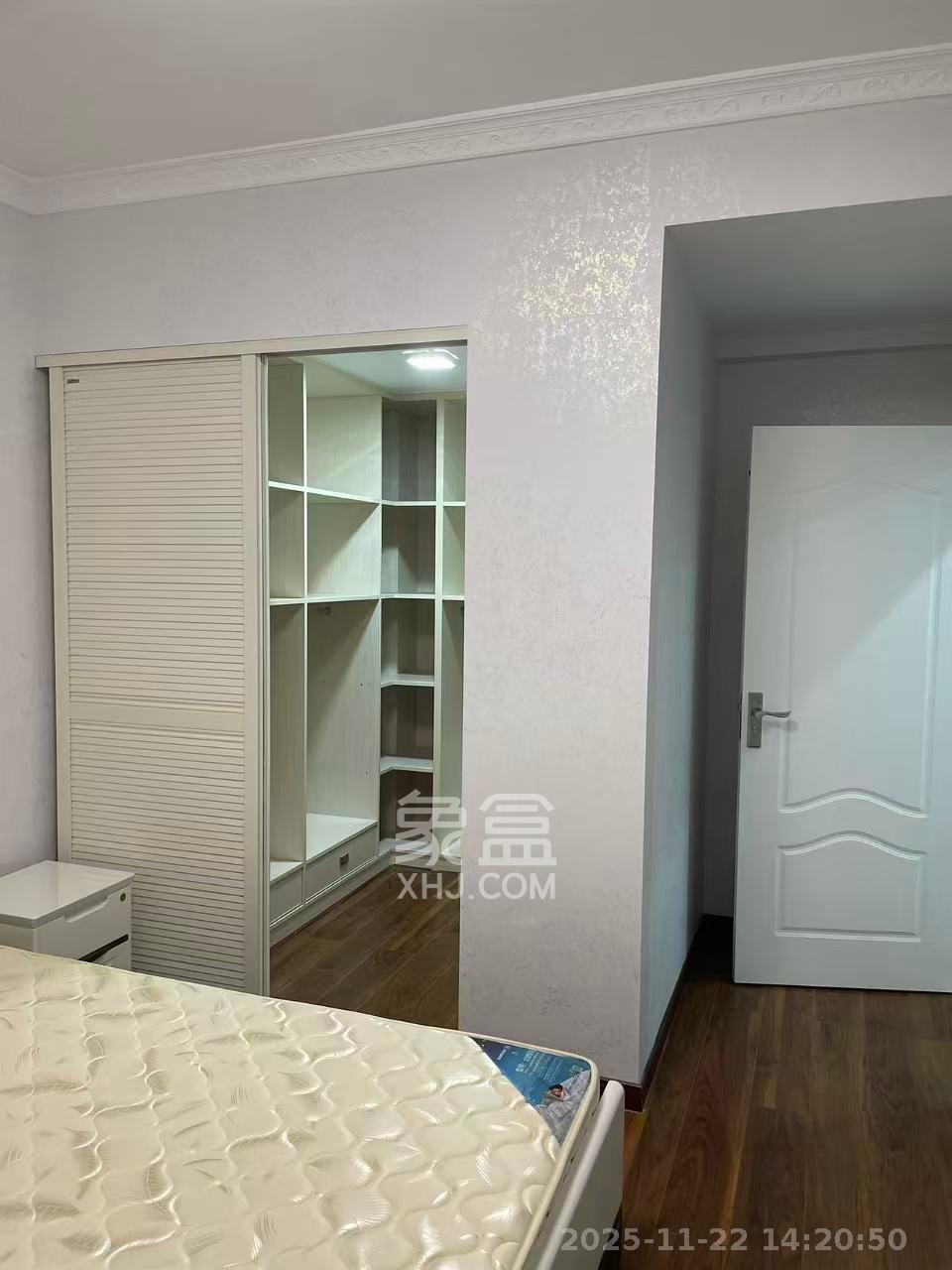 水墨林溪  3室2厅2卫    3000.0元/月室内图