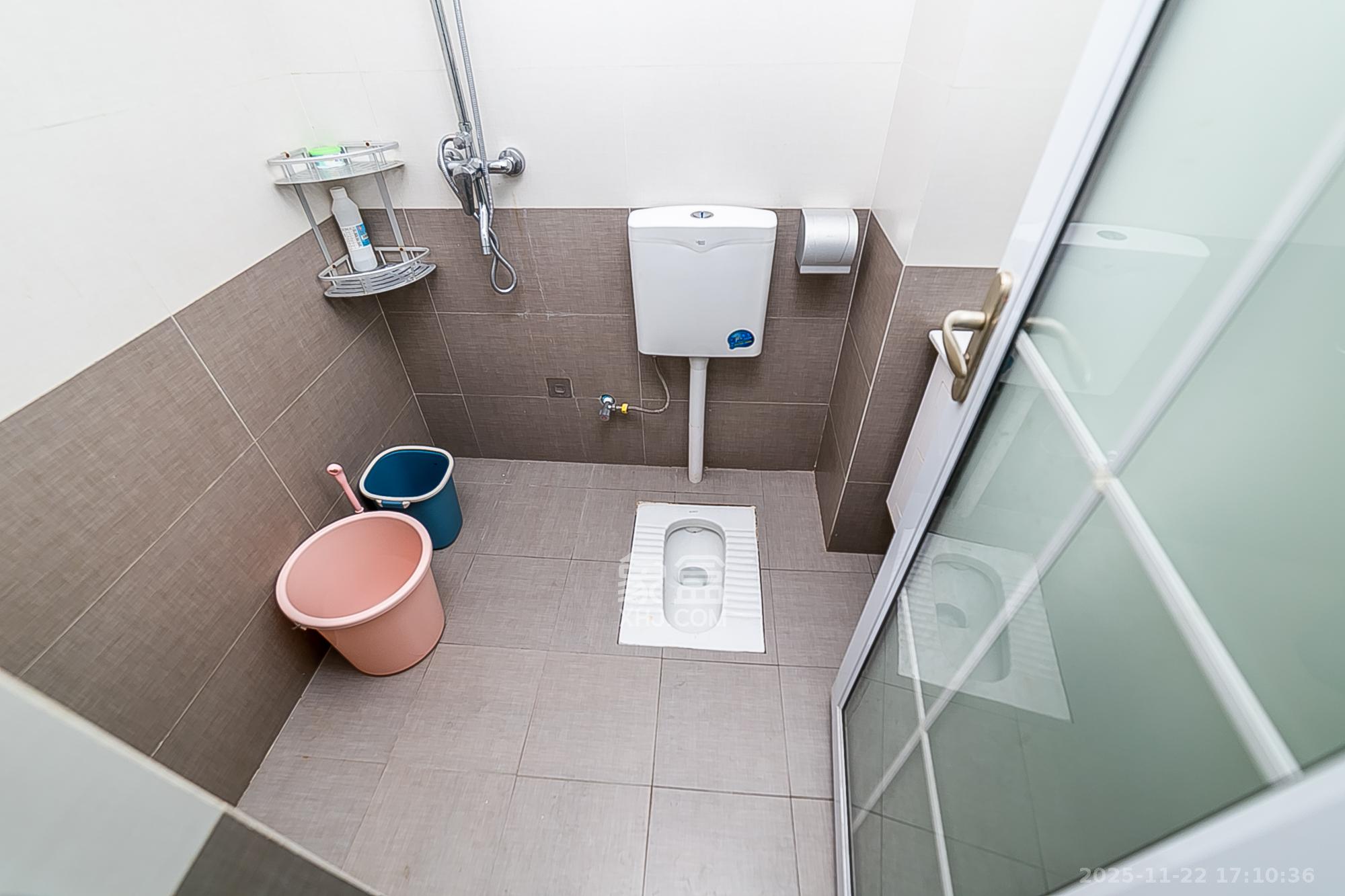 荣悦台  1室1厅1卫    40.0万其他