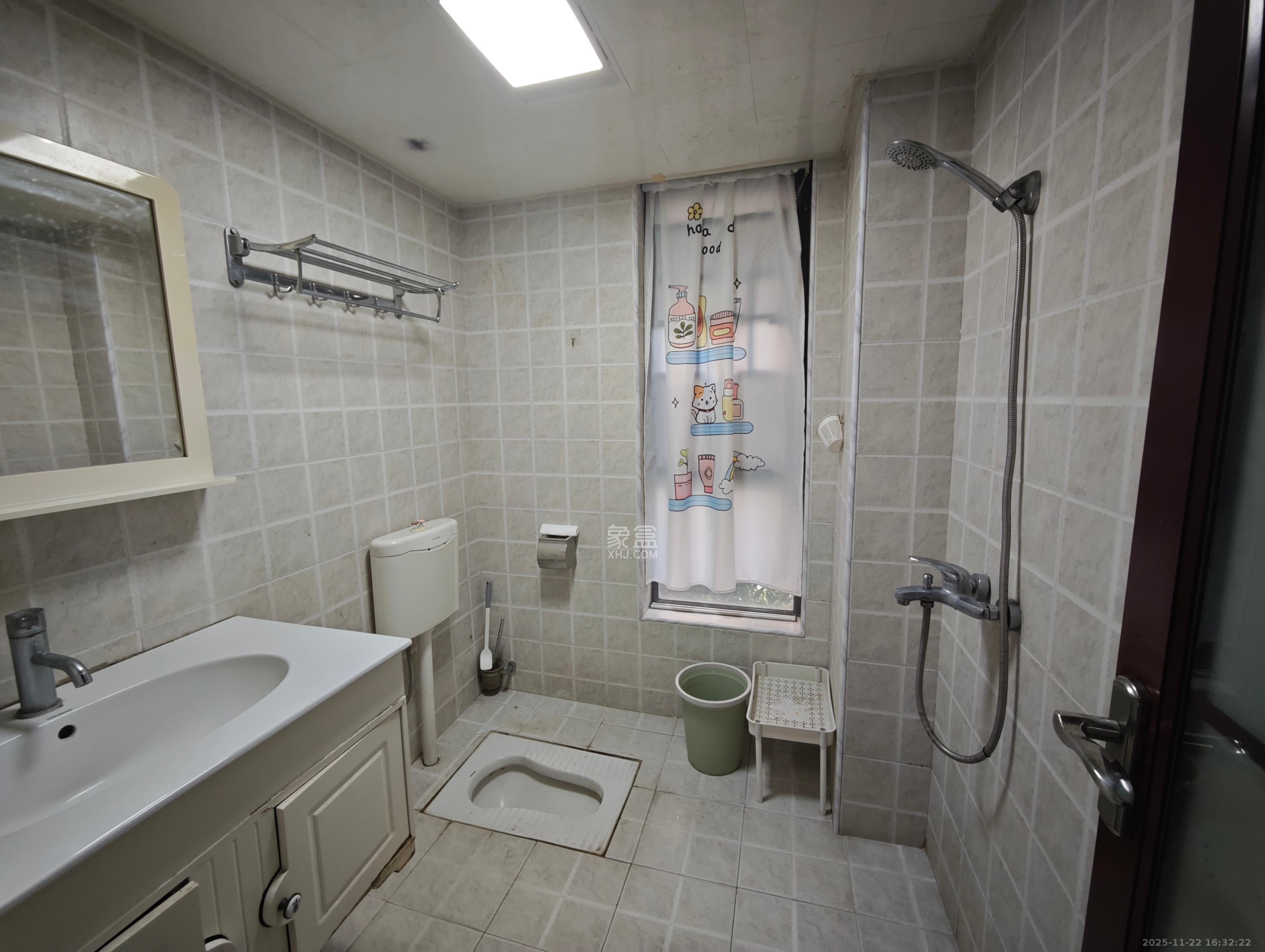 融科檀香山（融科紫檀、香山国际）  2室1厅1卫    2800.0元/月室内图