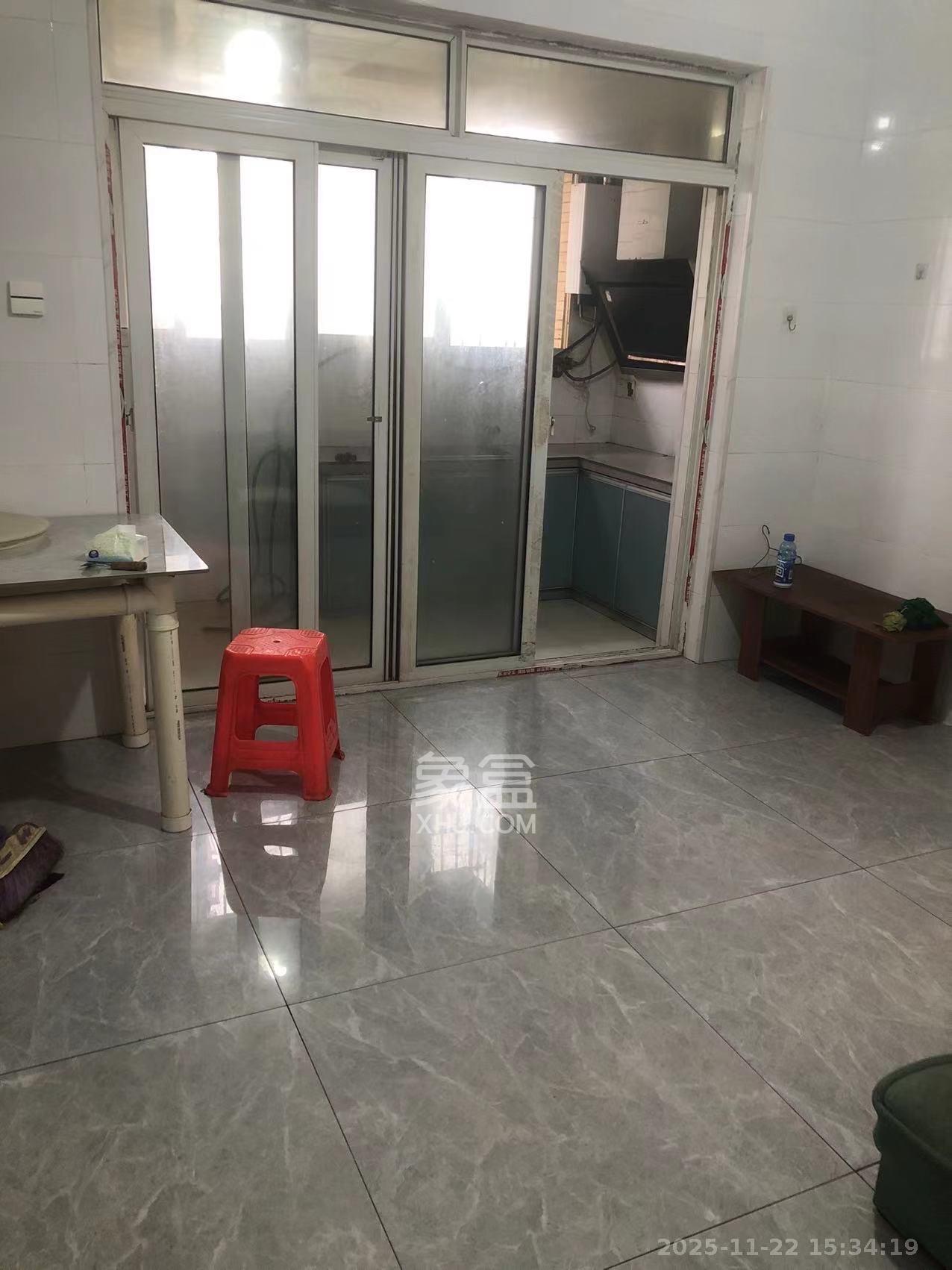 星城新宇川河苑  1室1厅1卫    1000.0元/月室内图