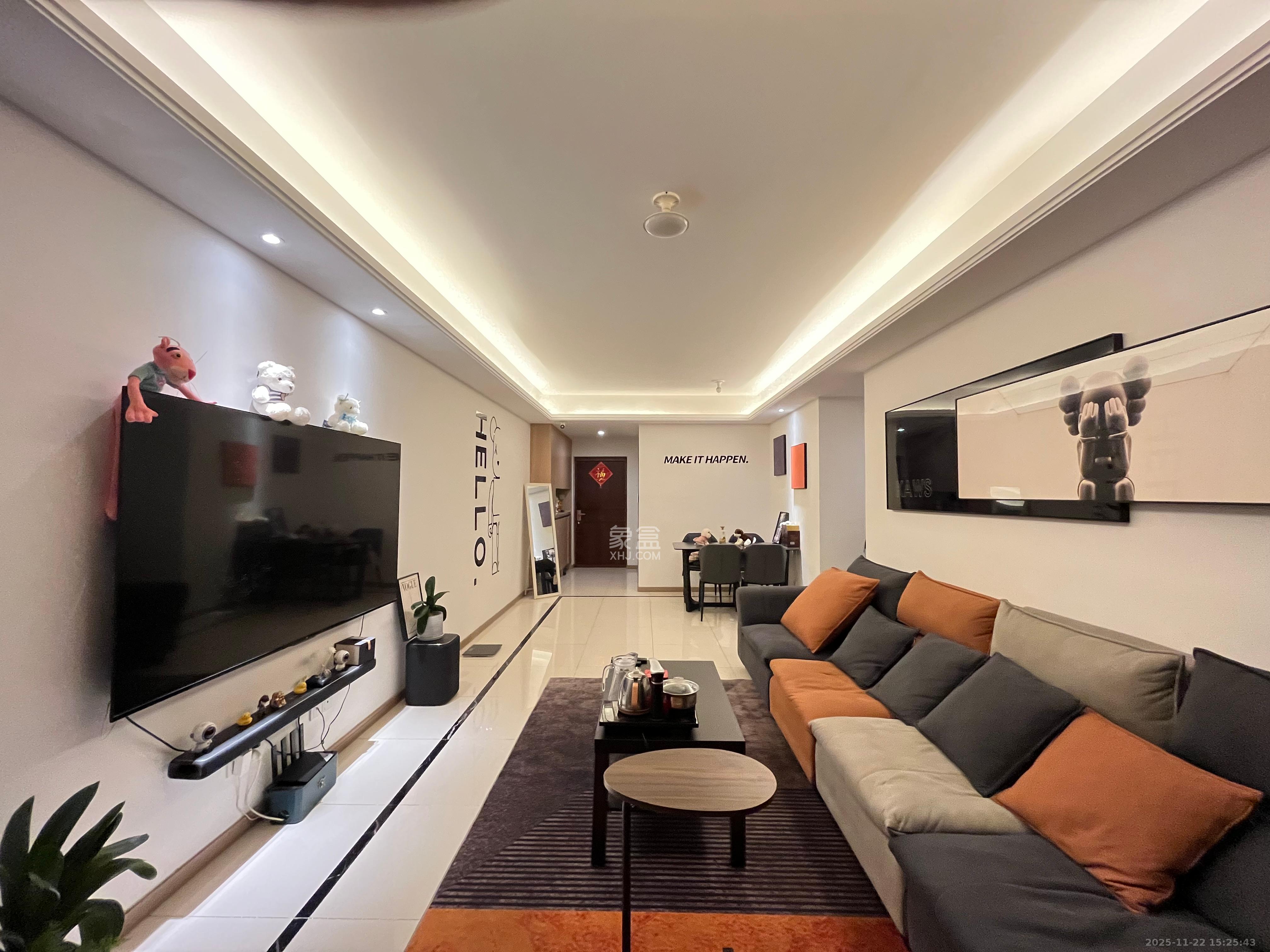 长沙高铁吾悦广场  3室2厅2卫    3490.0元/月