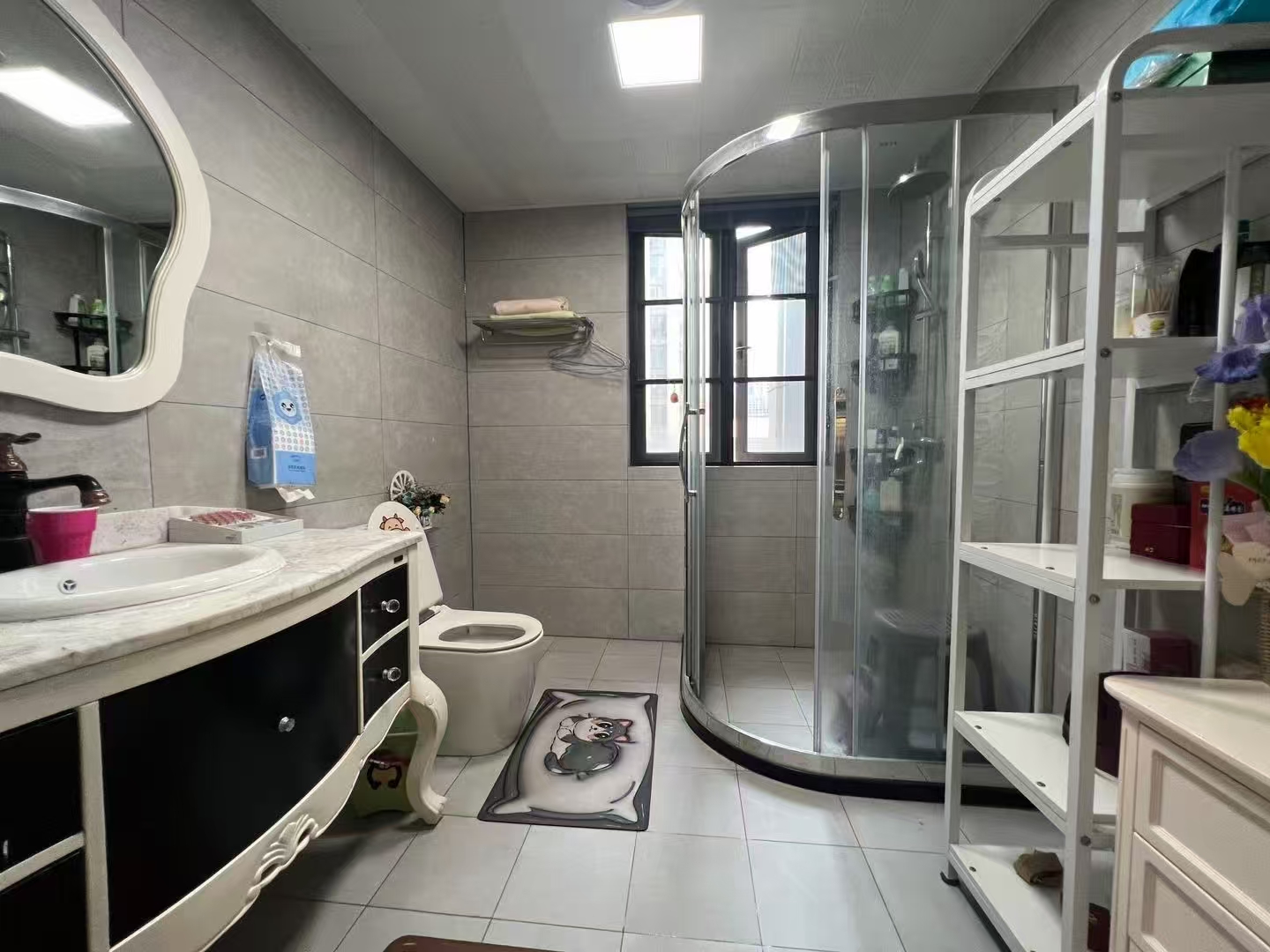 海航豪庭北苑 5室2厅4卫 460.0万 海航豪庭北苑 5室2厅4卫 460.0万室内图