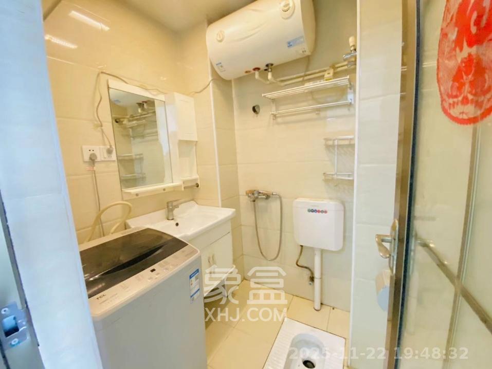 乐尚城  1室1厅1卫    1600.0元/月