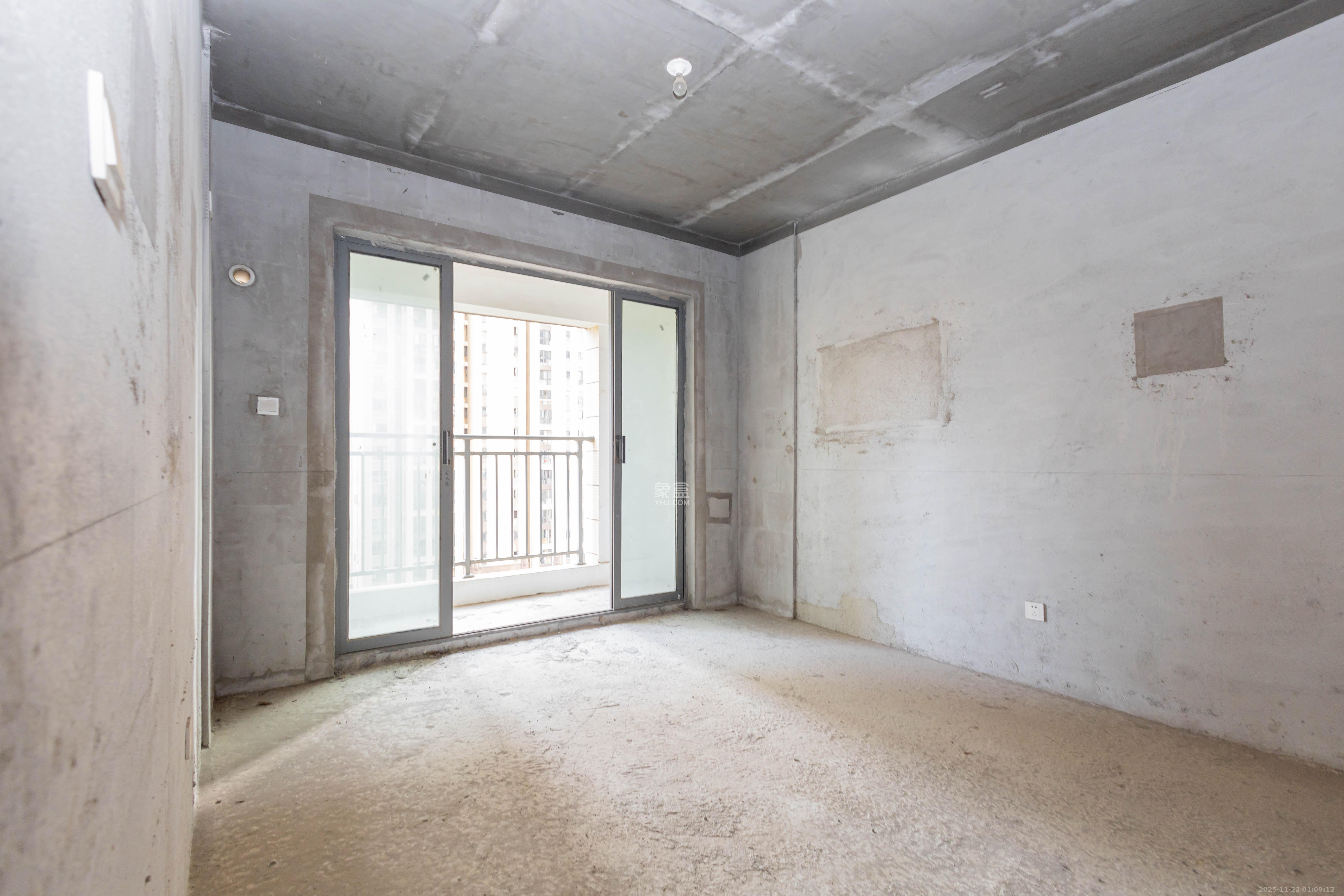 中交中央公园D4区 1室0厅0卫 134.0万 中交中央公园D4区 1室0厅0卫 134.0万卧室