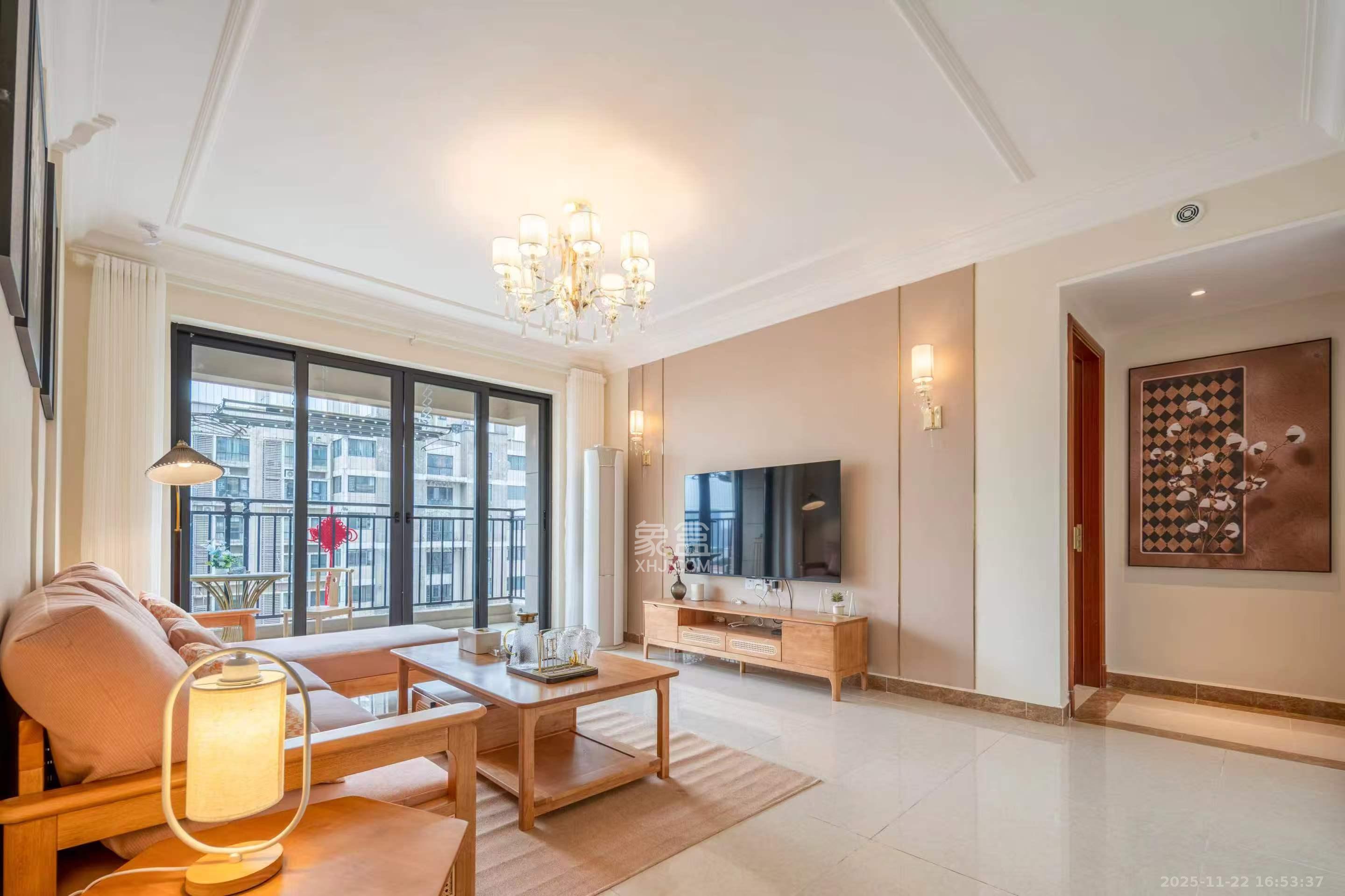 恒大雅苑 3室2厅2卫 3500.0元/月 恒大雅苑 3室2厅2卫 3500.0元/月室内图