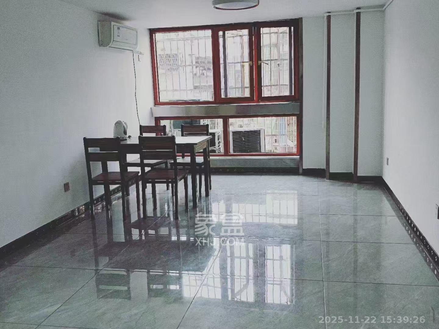 城市经典 2室2厅1卫 3500.0元/月 城市经典 2室2厅1卫 3500.0元/月室内图