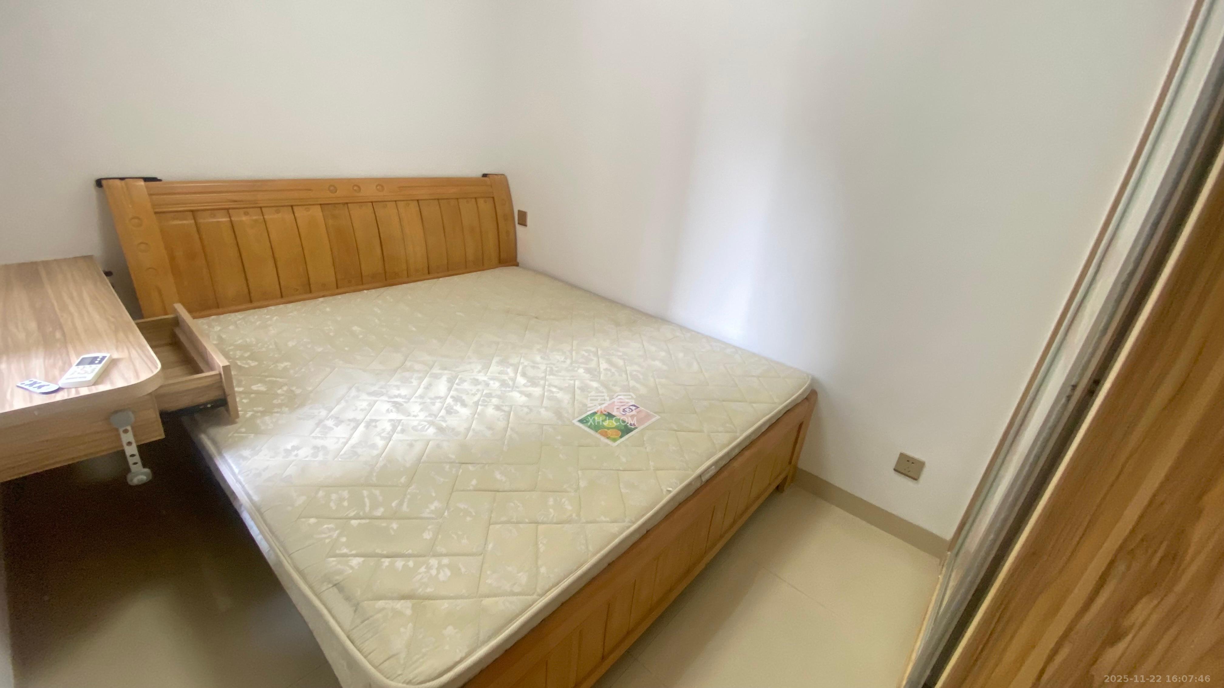 山语城三期  2室2厅1卫    1500.0元/月室内图