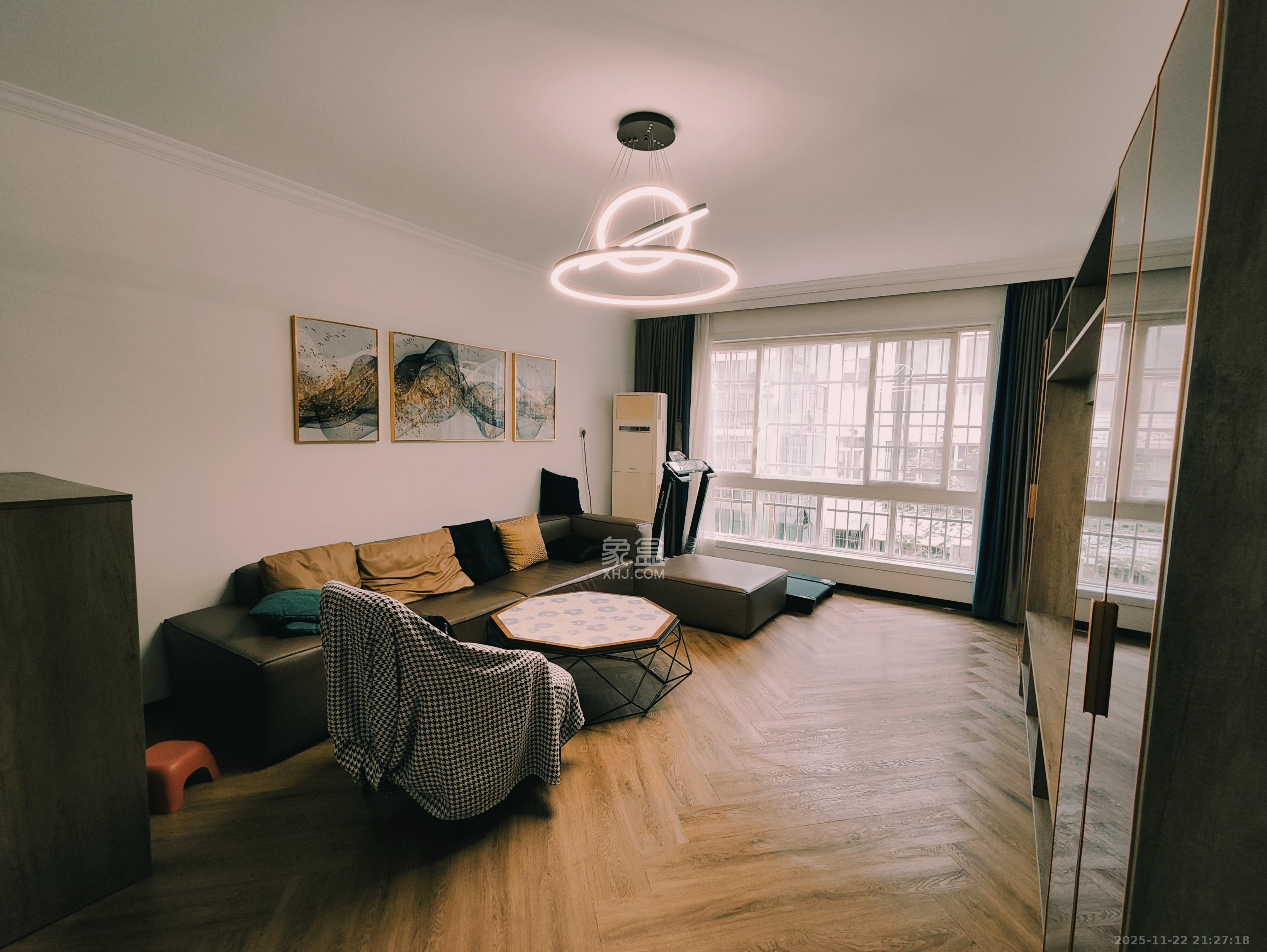 海华嘉园  2室2厅1卫    3000.0元/月室内图