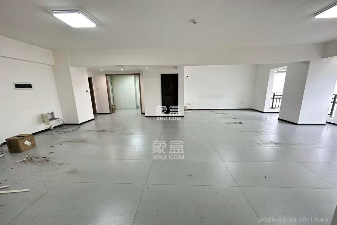 西子一间 2室1厅1卫 4000.0元/月 西子一间 2室1厅1卫 4000.0元/月室内图