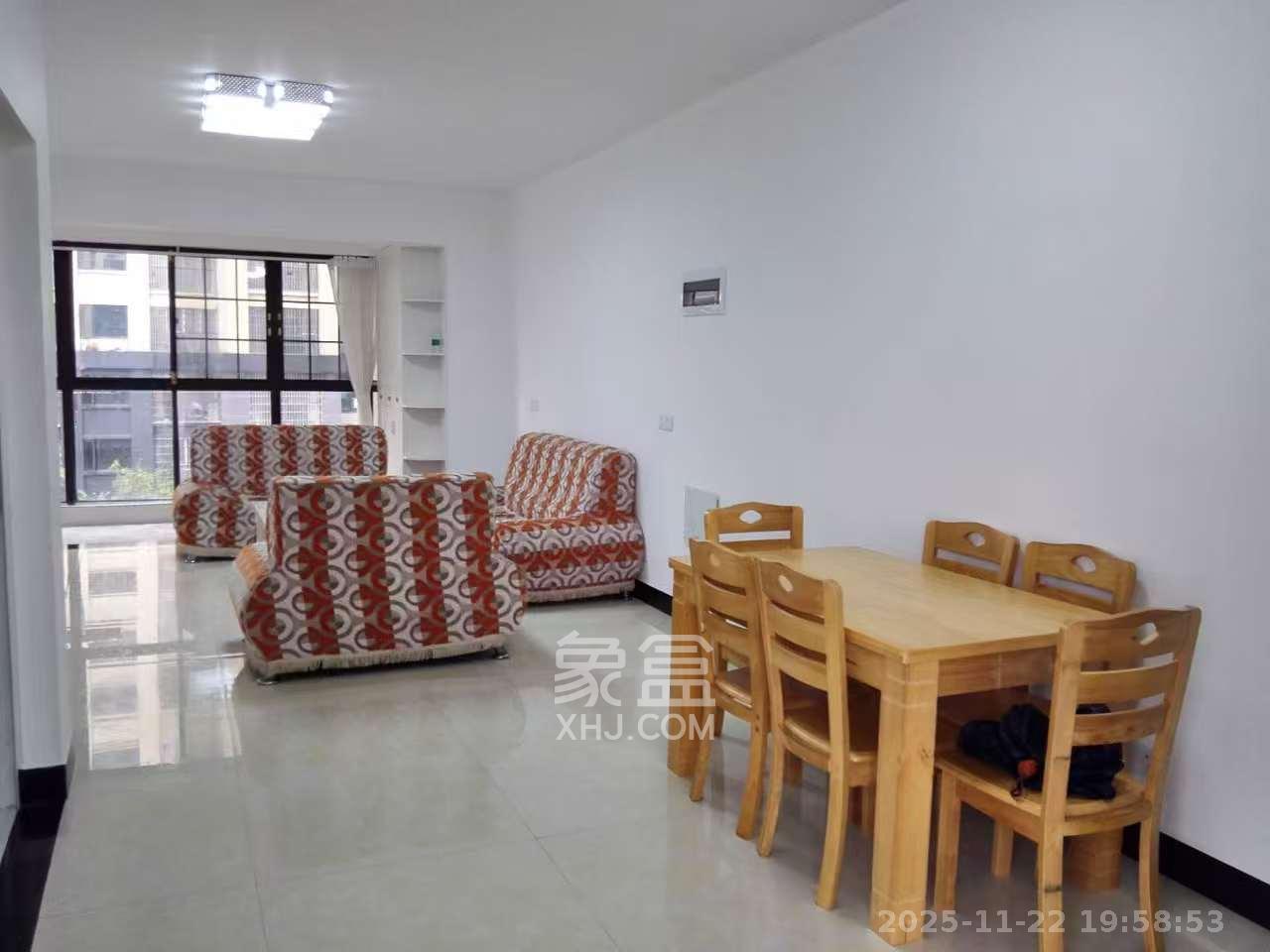 湖南报业文化城(米地亚家园) 3室2厅2卫 2000.0元/月 湖南报业文化城(米地亚家园) 3室2厅2卫 2000.0元/月室内图