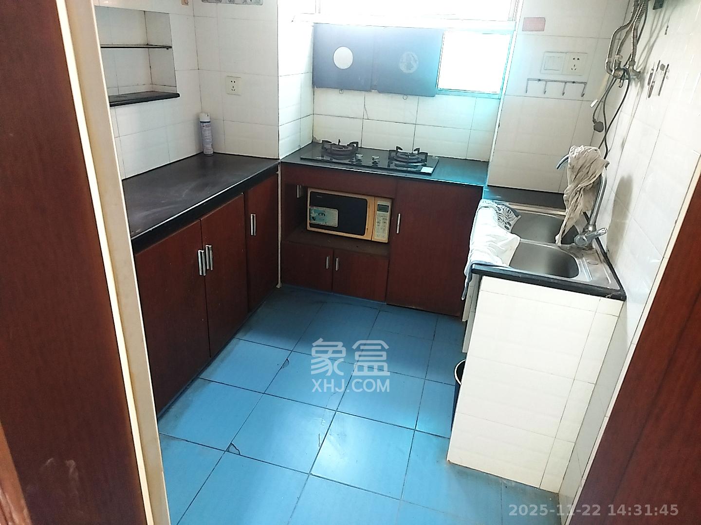 建湘新村 2室2厅1卫 1300.0元/月 建湘新村 2室2厅1卫 1300.0元/月室内图