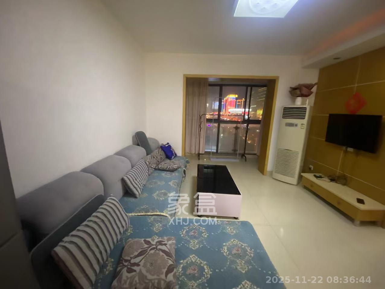 锦湘国际星城三期（锦绣苑）  2室2厅1卫    2600.0元/月