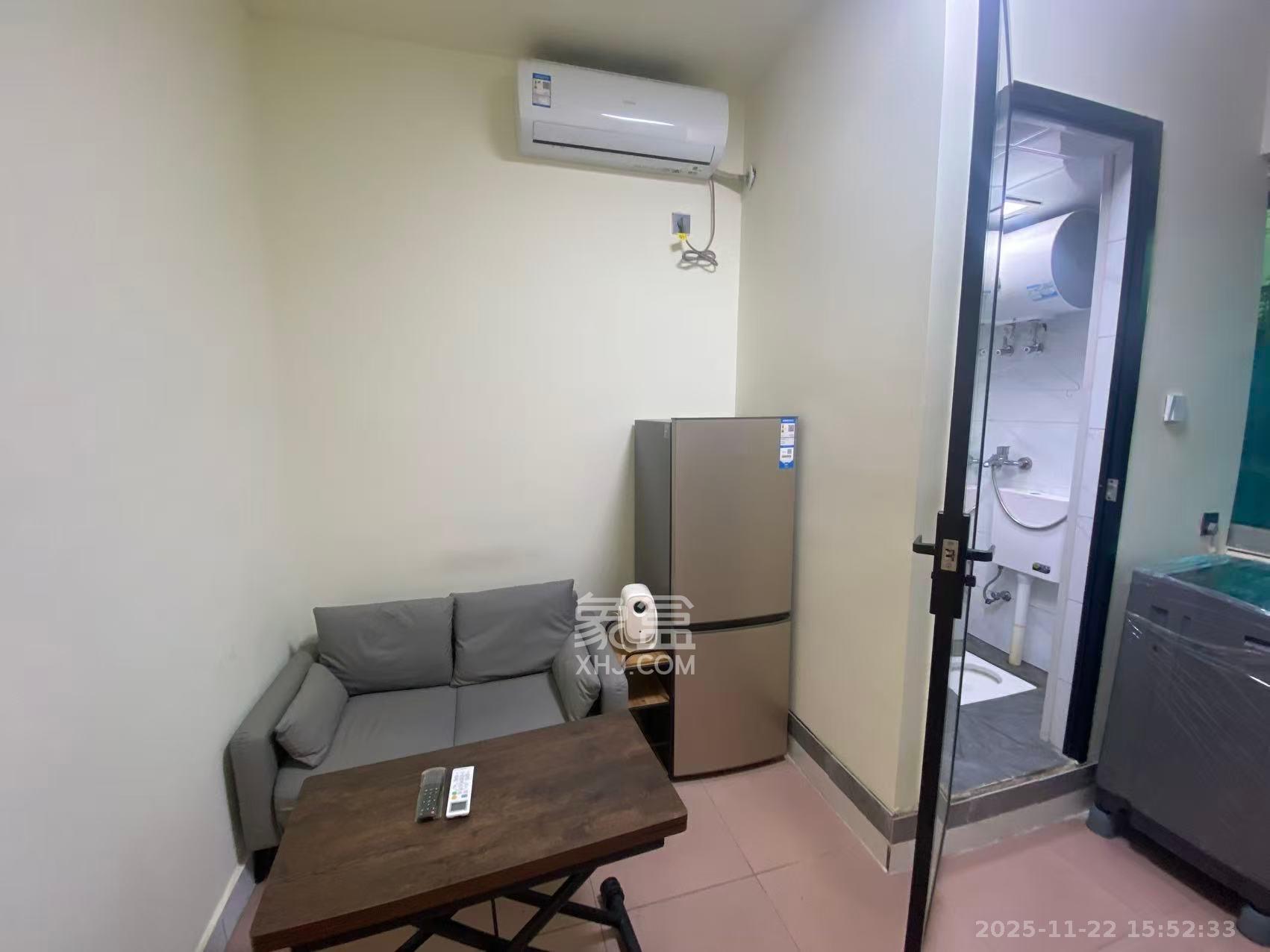 长沙县物资局宿舍  1室1厅0卫    1000.0元/月