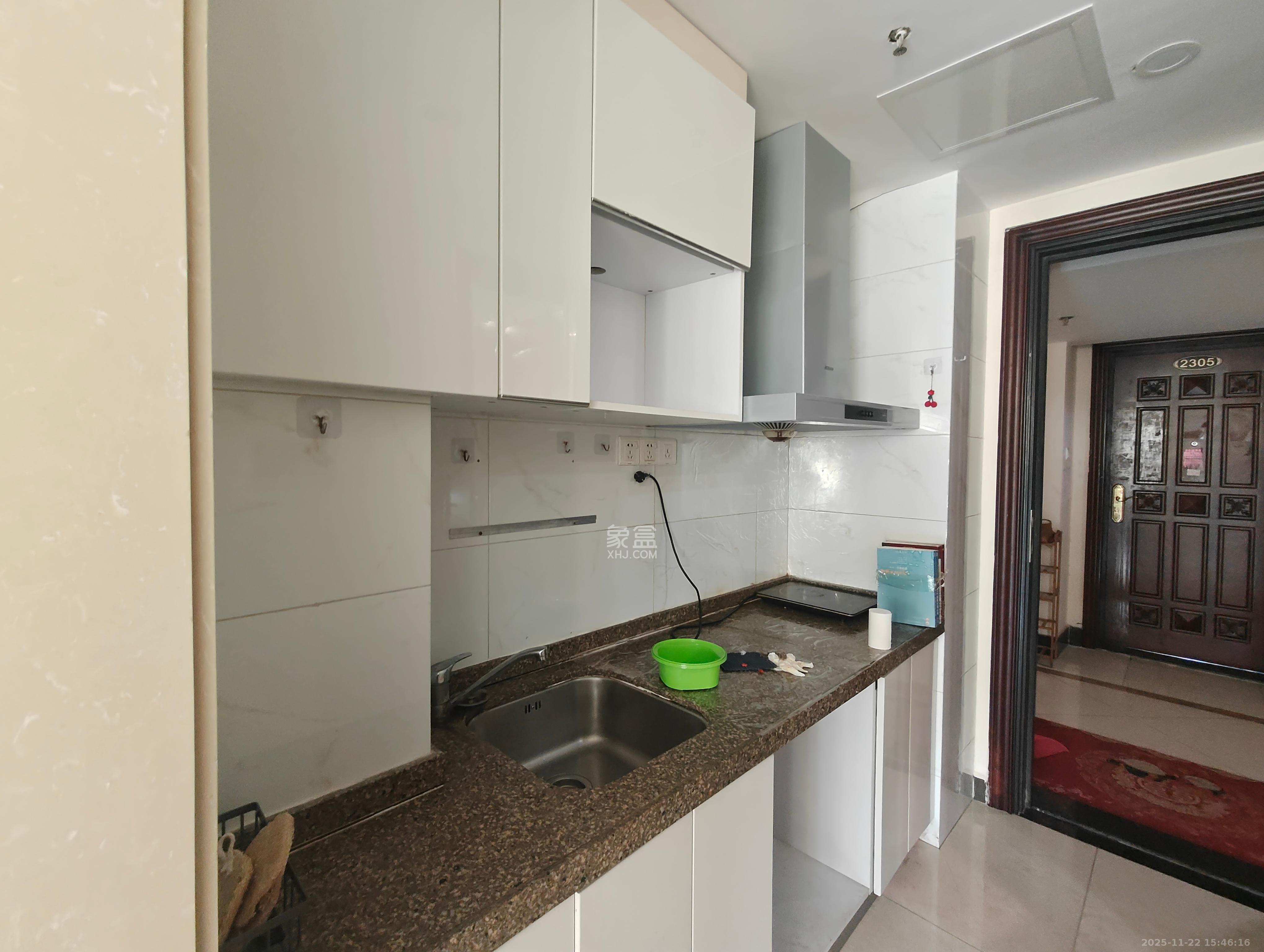 恒大御景湾 1室2厅1卫 2200.0元/月 恒大御景湾 1室2厅1卫 2200.0元/月室内图