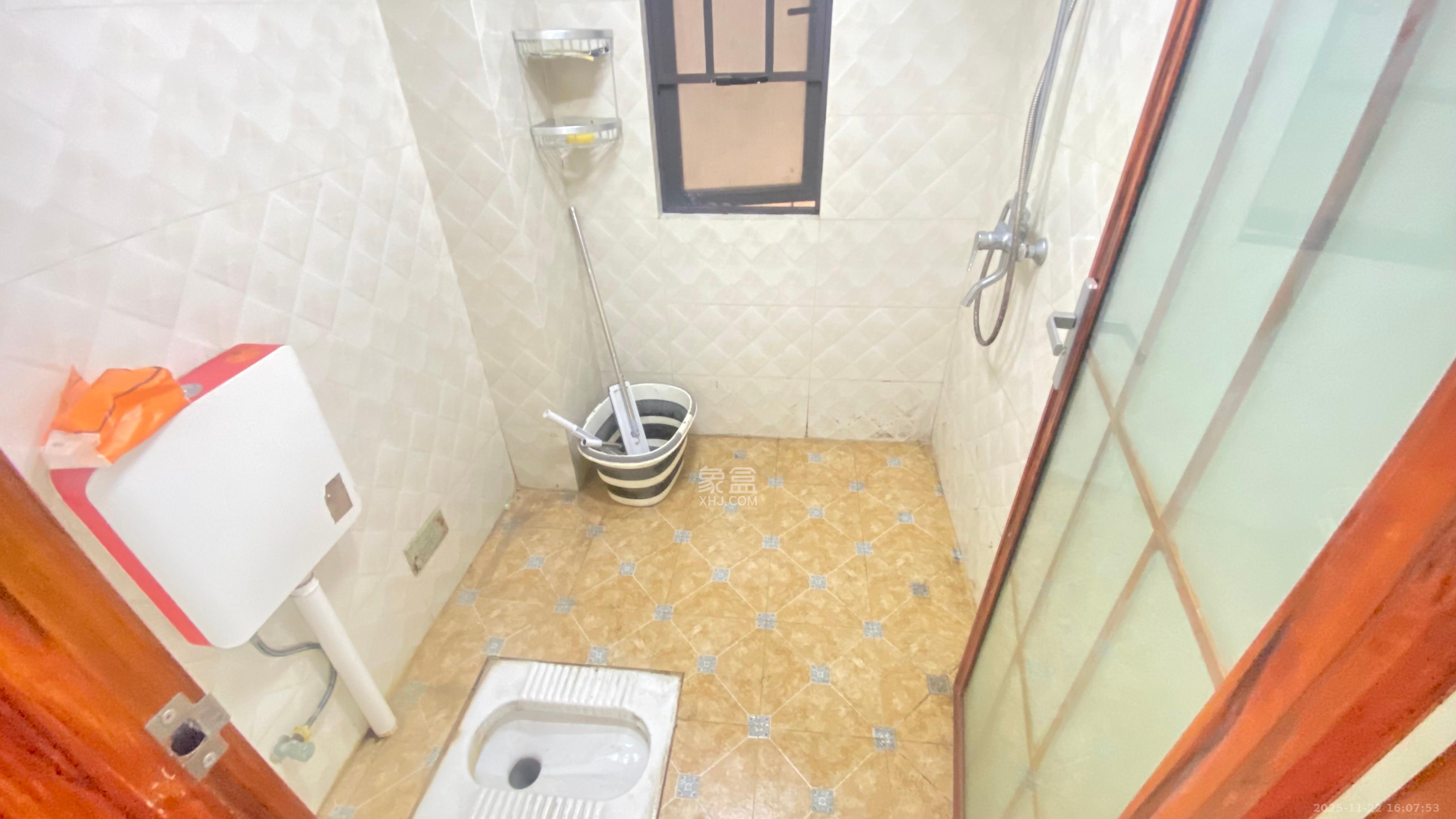 山语城三期 2室2厅1卫 1500.0元/月 山语城三期 2室2厅1卫 1500.0元/月室内图