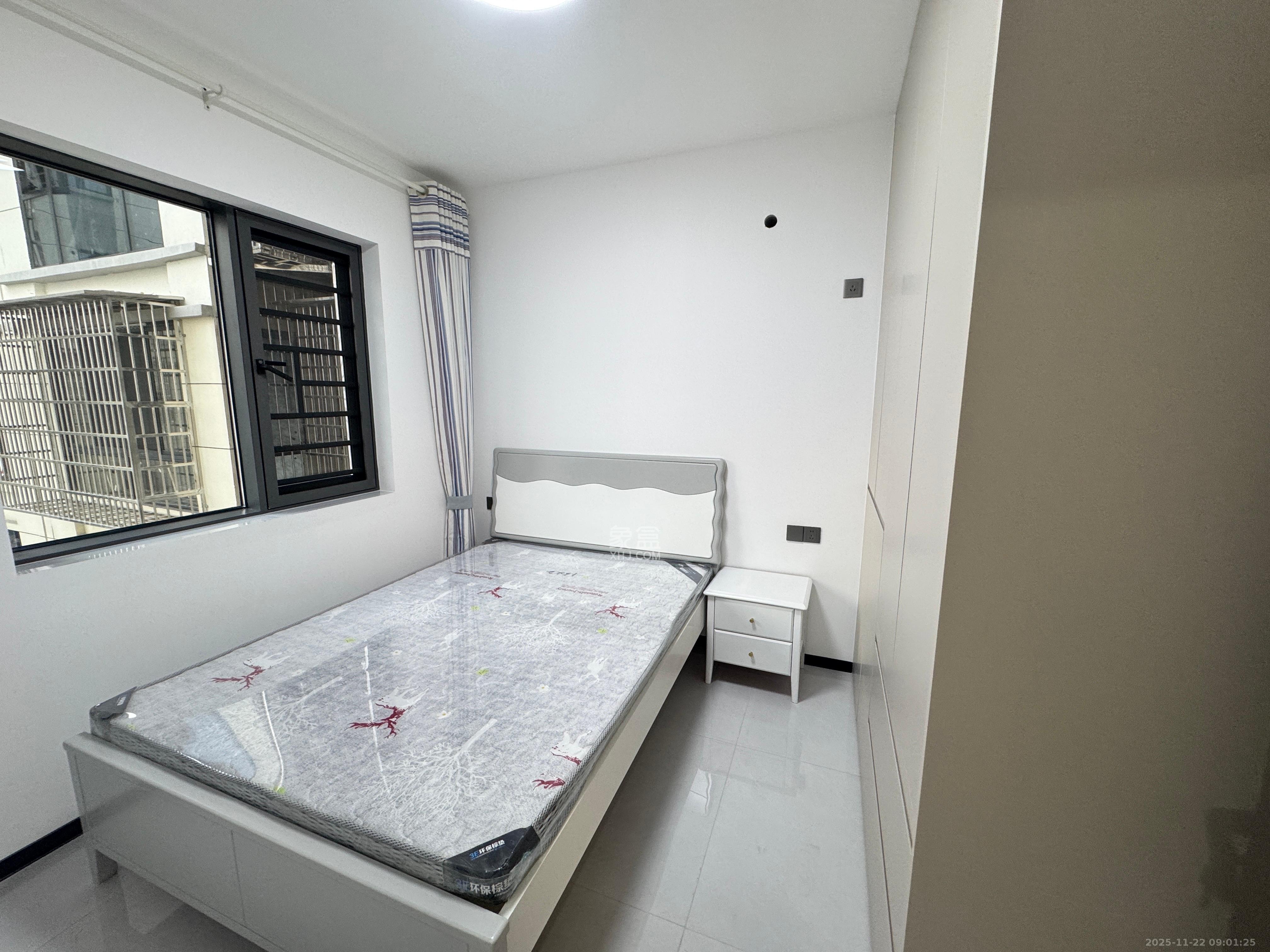 和景家园二期 1室0厅0卫 1800.0元/月 和景家园二期 1室0厅0卫 1800.0元/月室内图