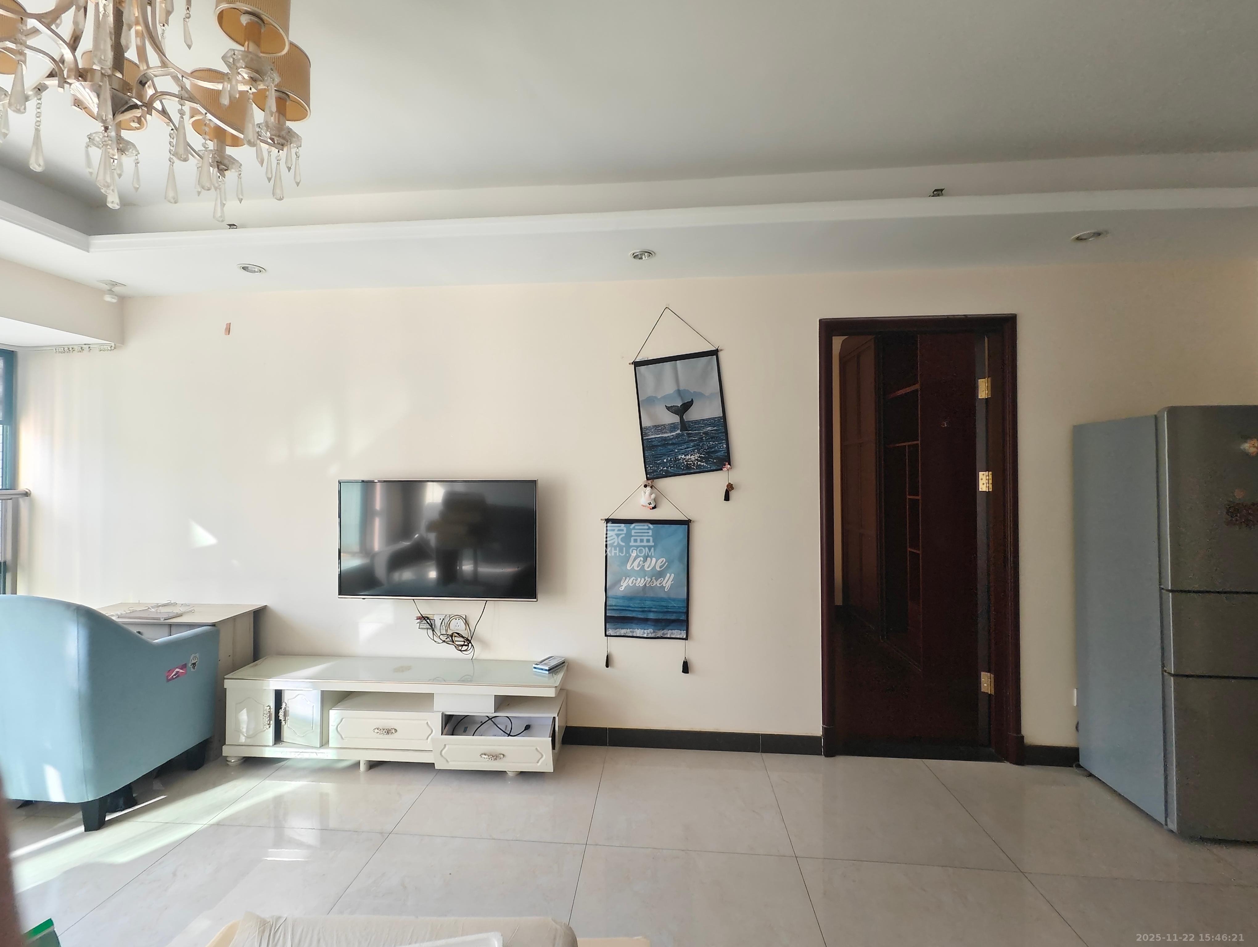 恒大御景湾 1室2厅1卫 2200.0元/月 恒大御景湾 1室2厅1卫 2200.0元/月室内图