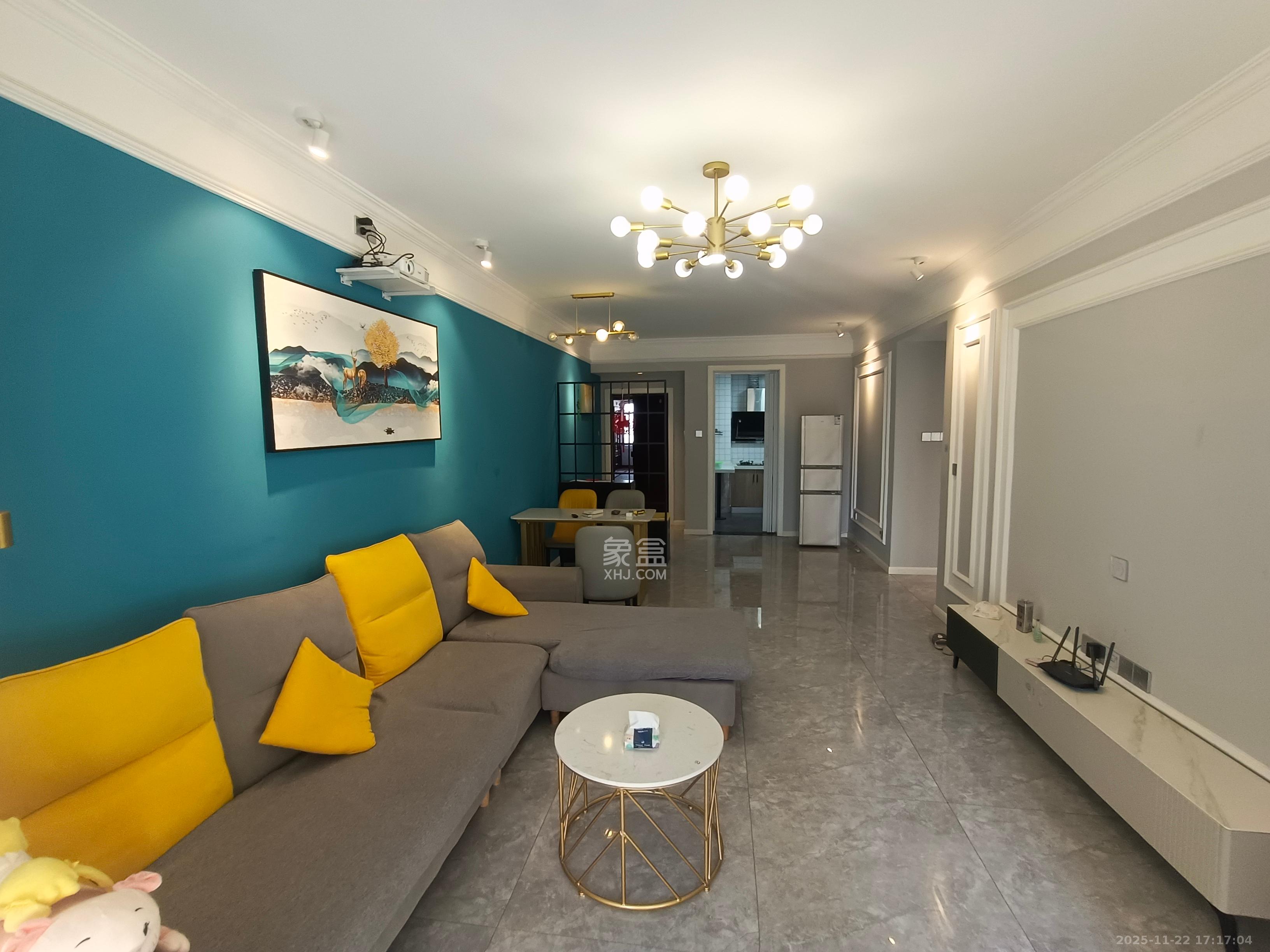 荣盛花语城  1室2厅1卫    2000.0元/月