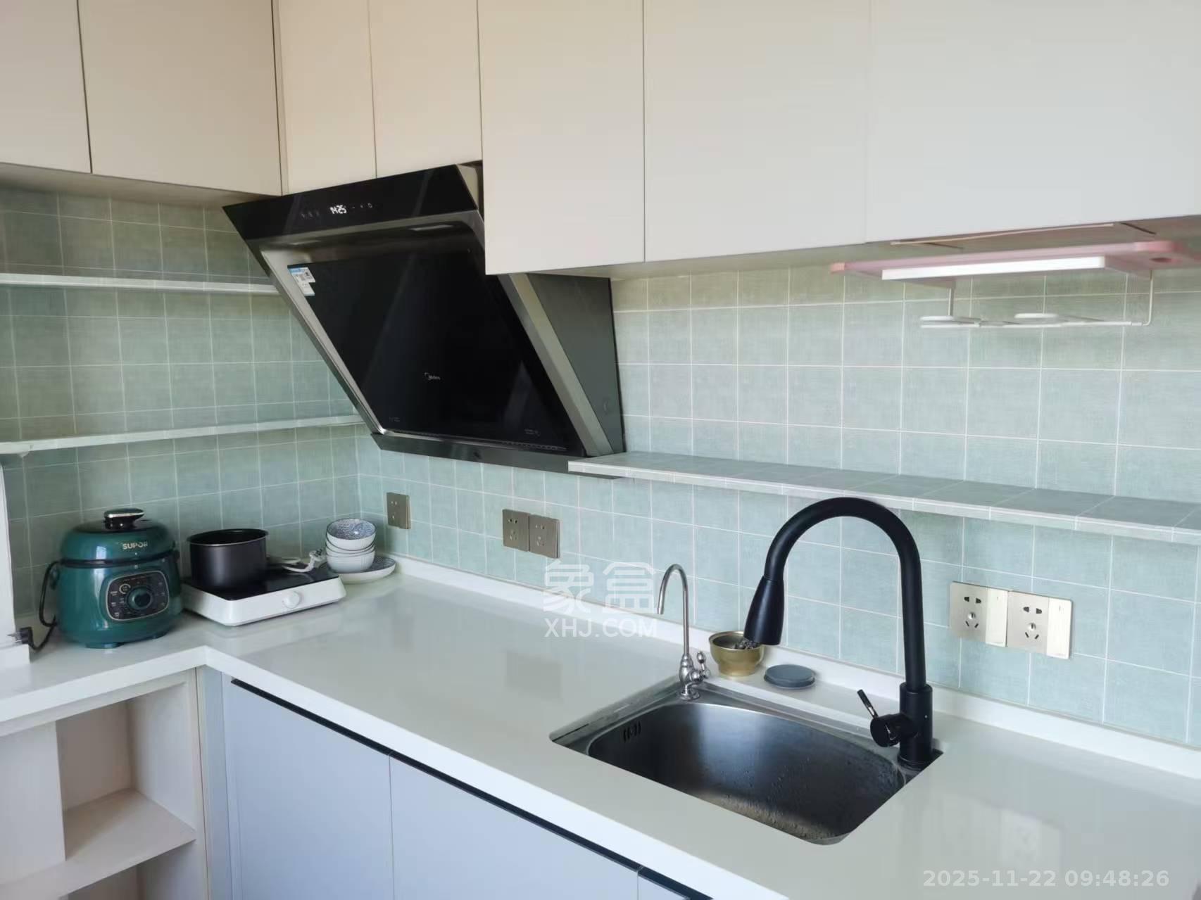 天麓轻奢国际  1室1厅1卫    1100.0元/月室内图