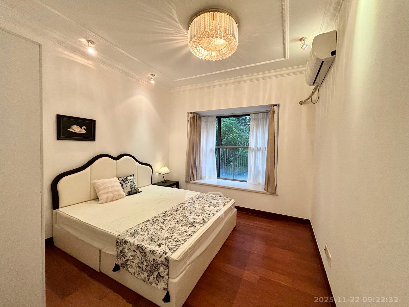 恒大江湾  3室2厅2卫    3180.0元/月室内图