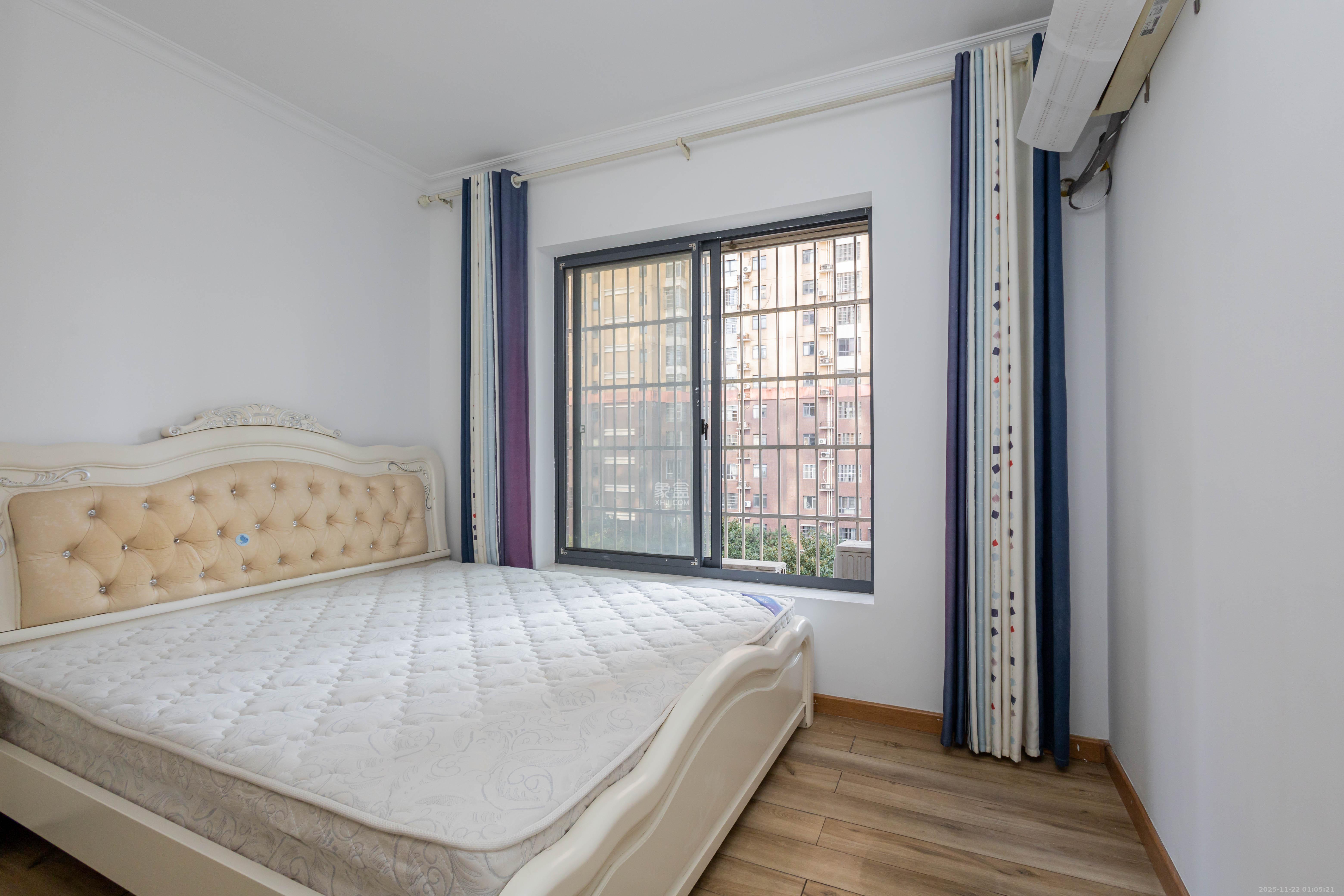 中国铁建国际城二期 2室2厅1卫 48.8万 中国铁建国际城二期 2室2厅1卫 48.8万卧室