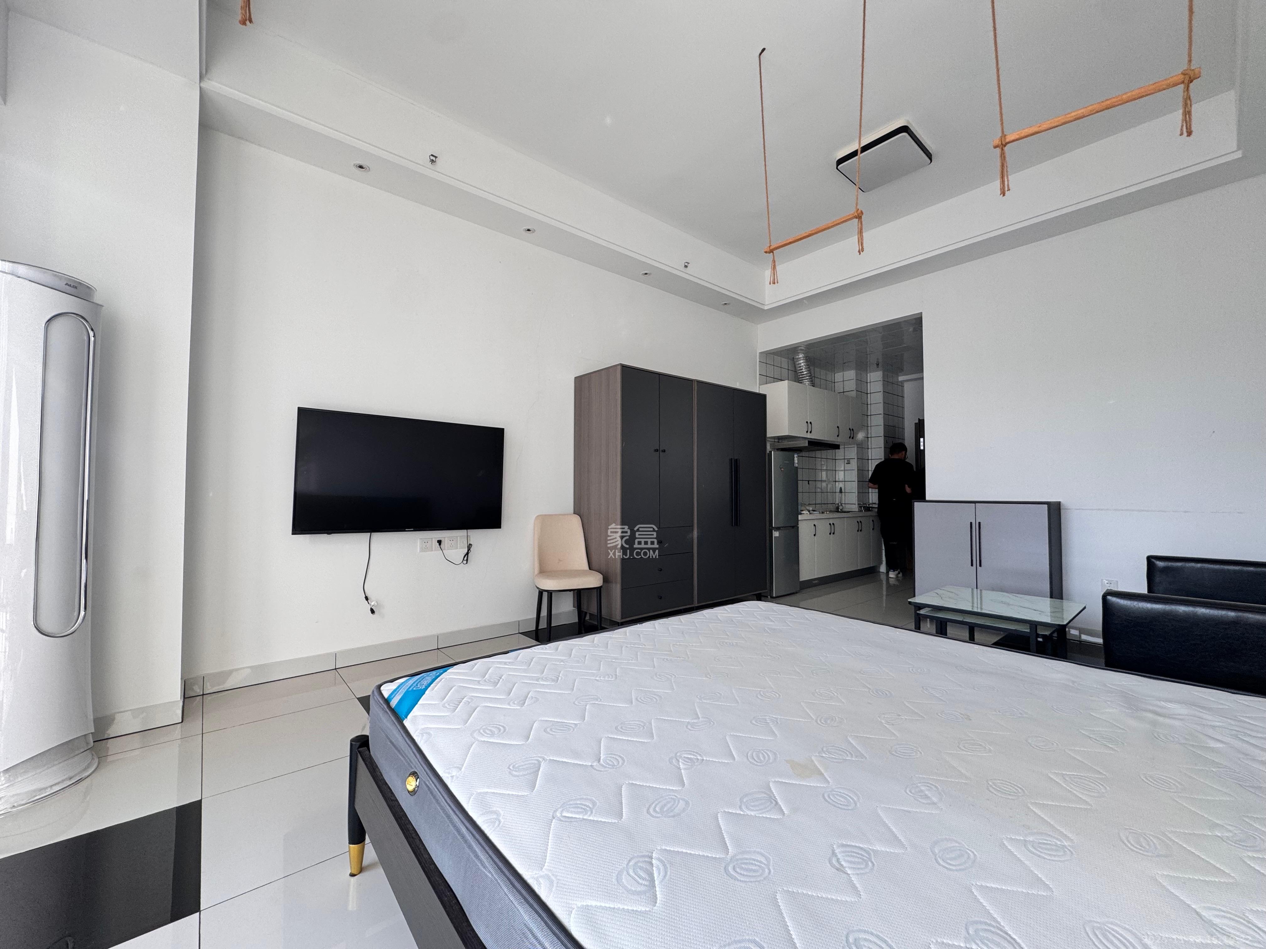 奥克斯滨仕花园（奥克斯洋湖广场/奥克斯中心）  1室0厅0卫    1700.0元/月室内图