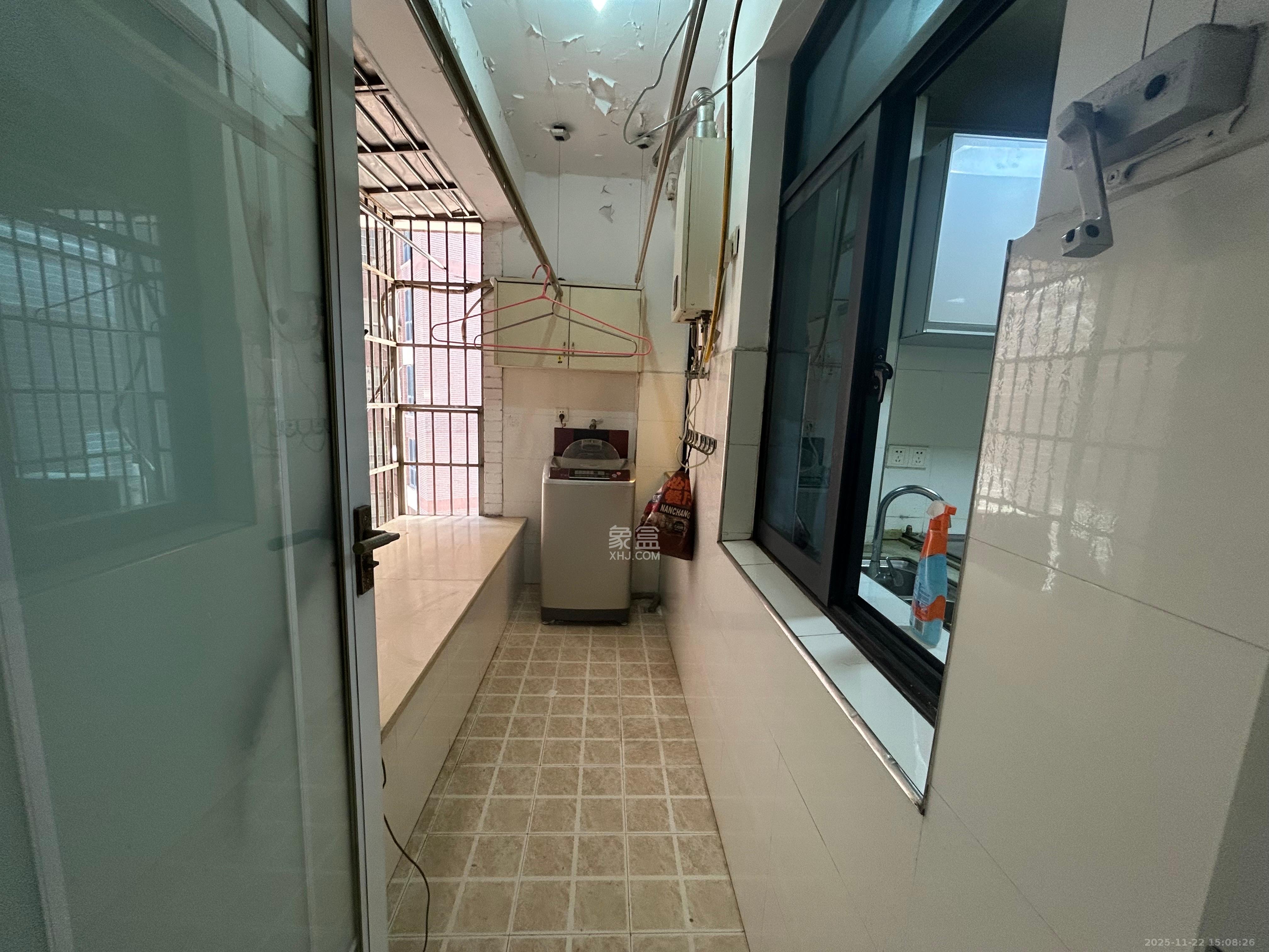 尚城 3室2厅2卫 2000.0元/月 尚城 3室2厅2卫 2000.0元/月室内图