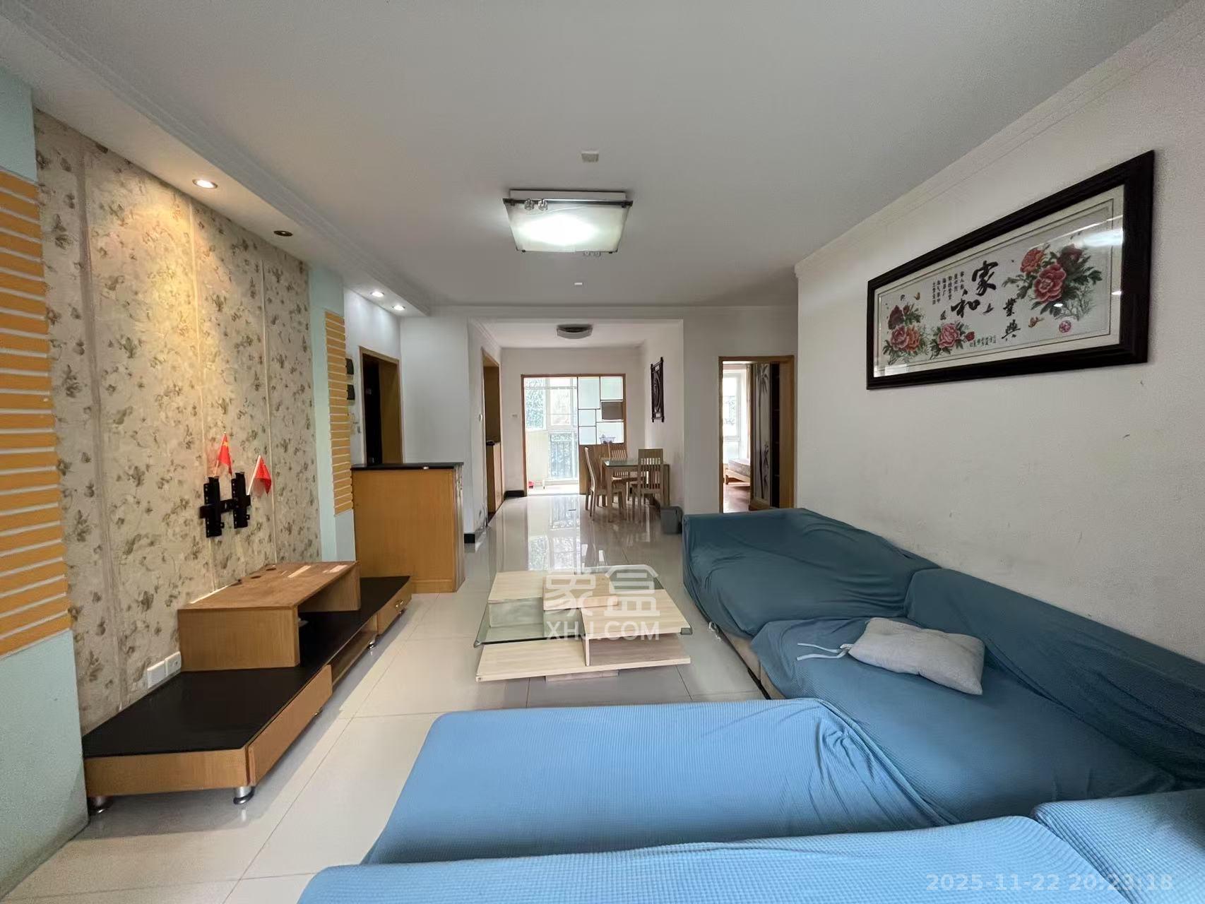 枫华府第 3室1厅2卫 1600.0元/月 枫华府第 3室1厅2卫 1600.0元/月室内图