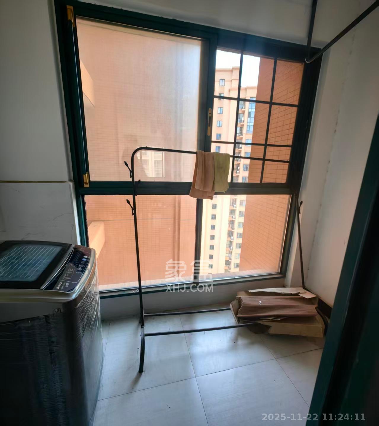 博长山水香颐 4室2厅2卫 2000.0元/月 博长山水香颐 4室2厅2卫 2000.0元/月室内图