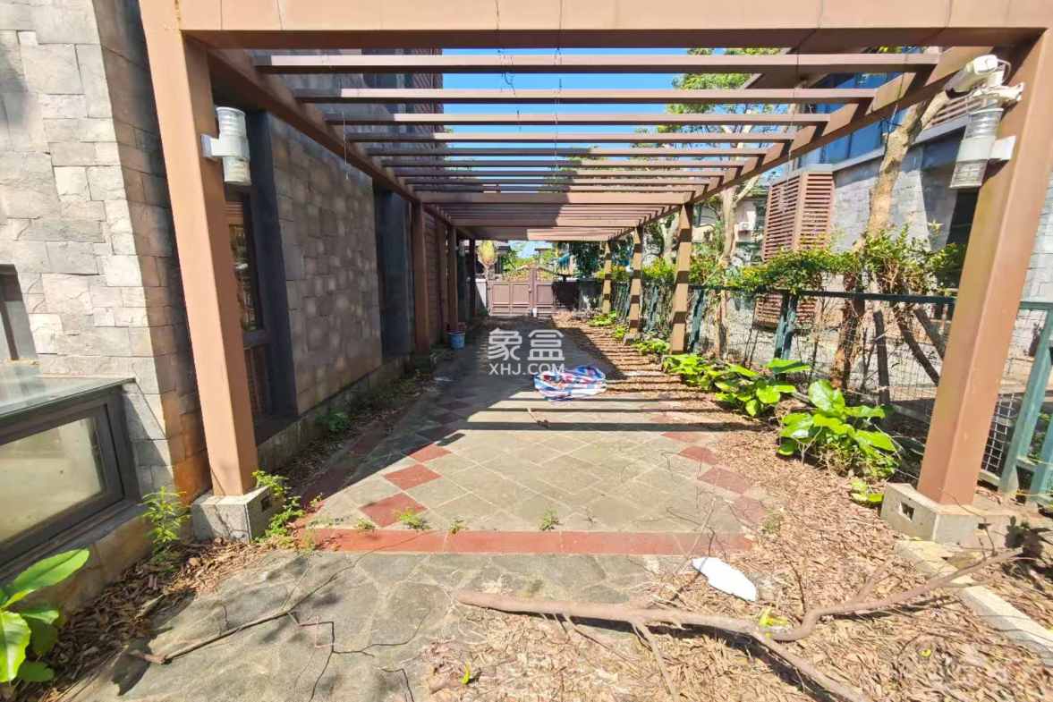 鸿洲江山 5室2厅2卫 15000.0元/月 鸿洲江山 5室2厅2卫 15000.0元/月室内图