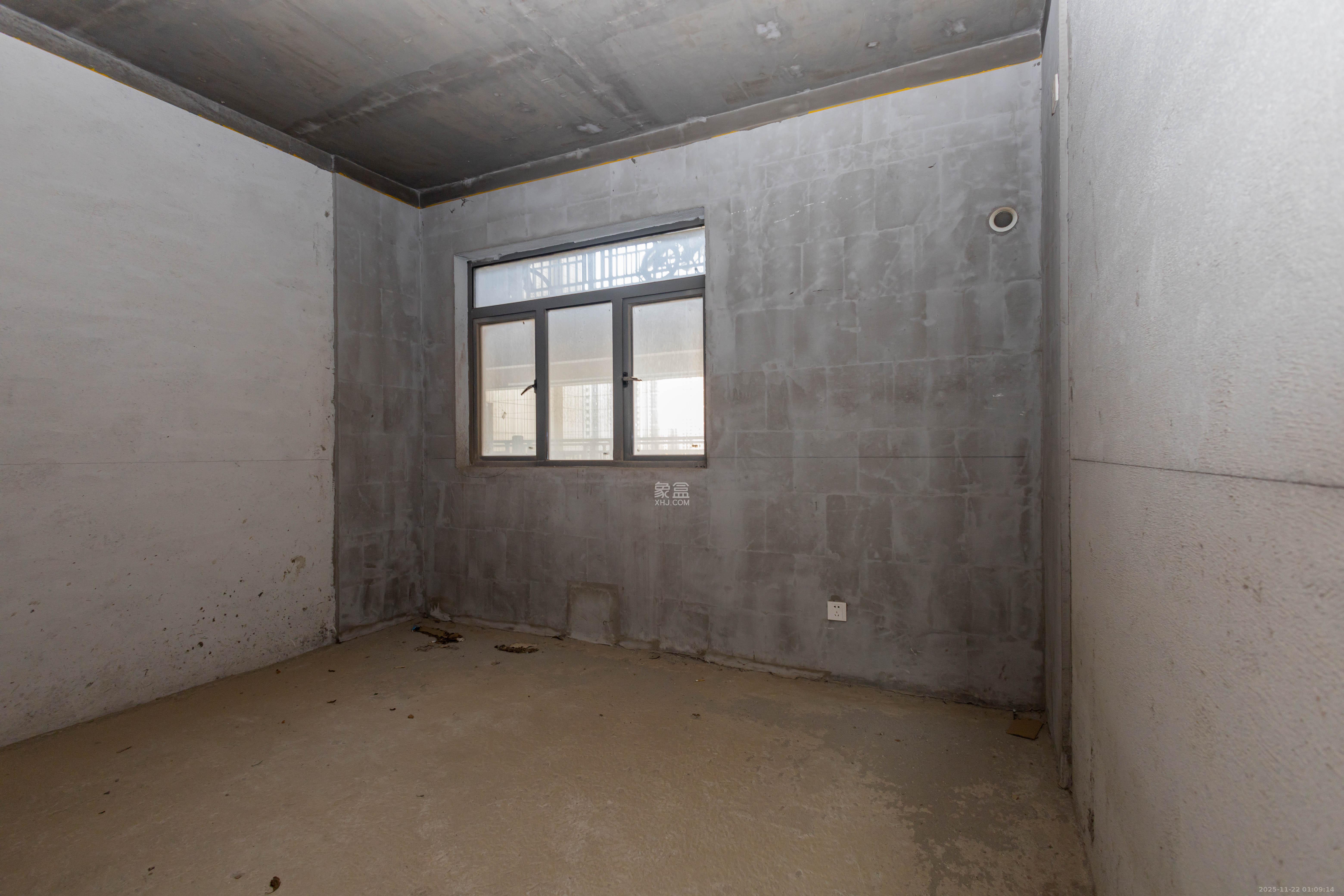 中交中央公园D4区  1室0厅0卫    134.0万卧室