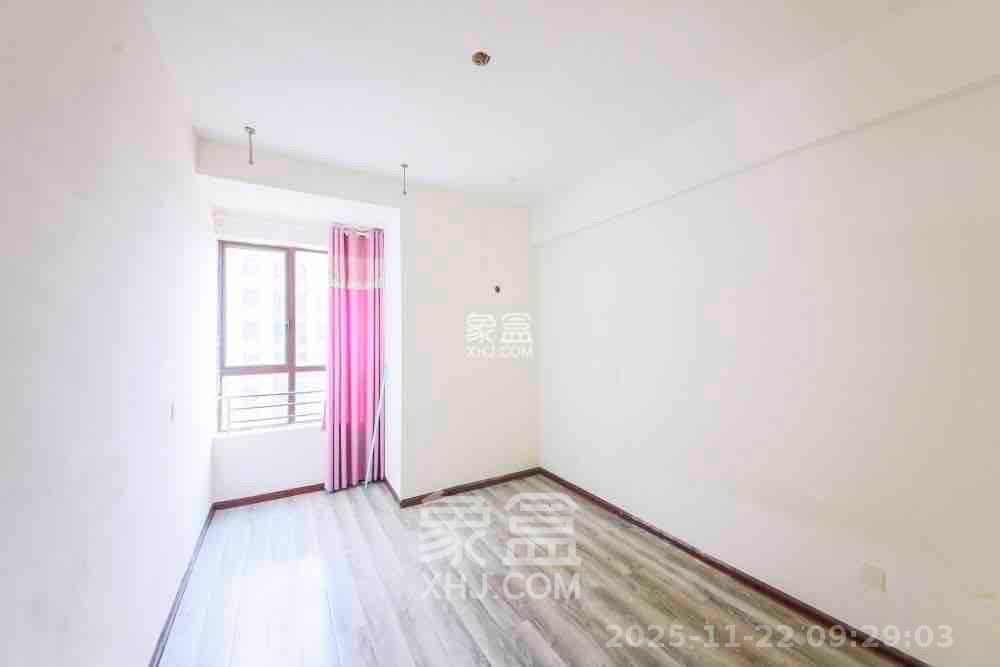 奥林匹克花园贡院一期  4室2厅2卫    1500.0元/月