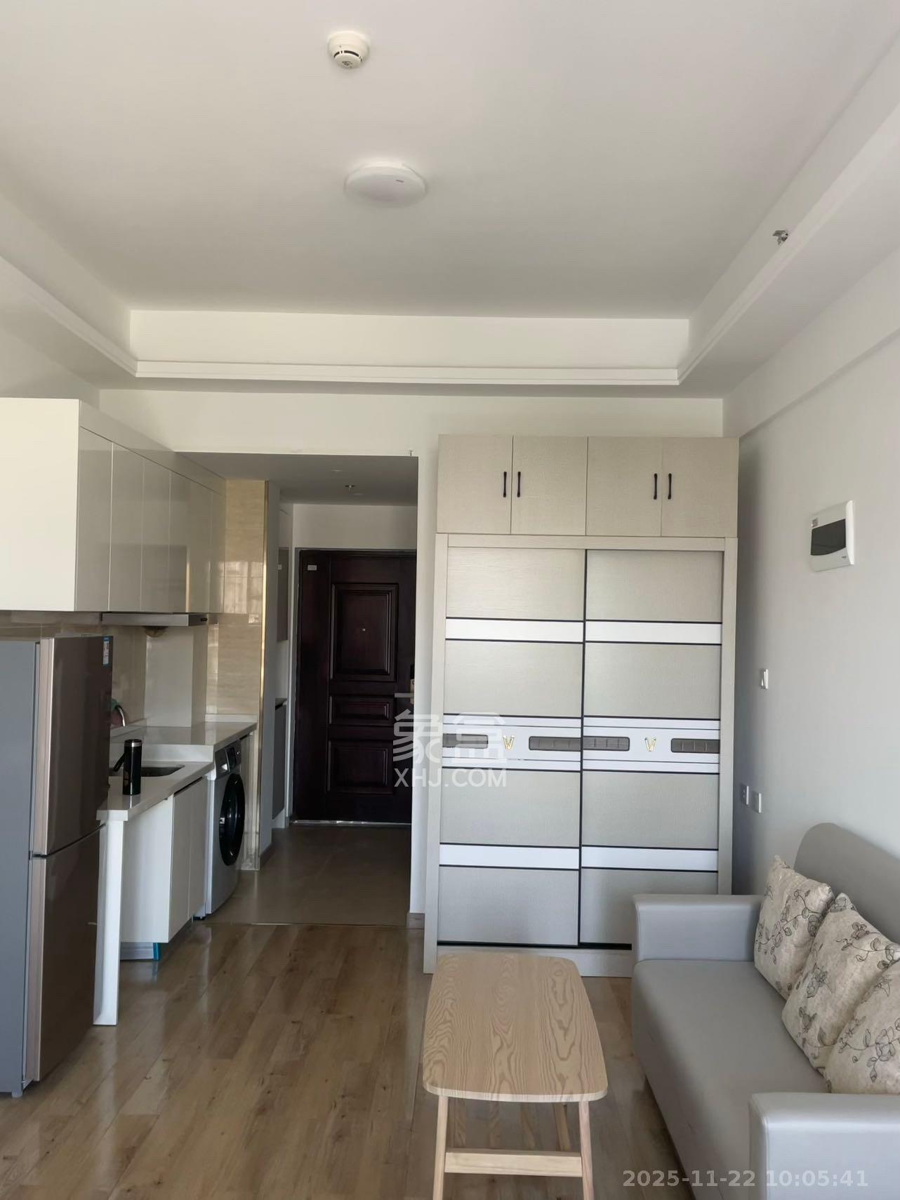 万润时光里 1室1厅1卫 1600.0元/月 万润时光里 1室1厅1卫 1600.0元/月室内图