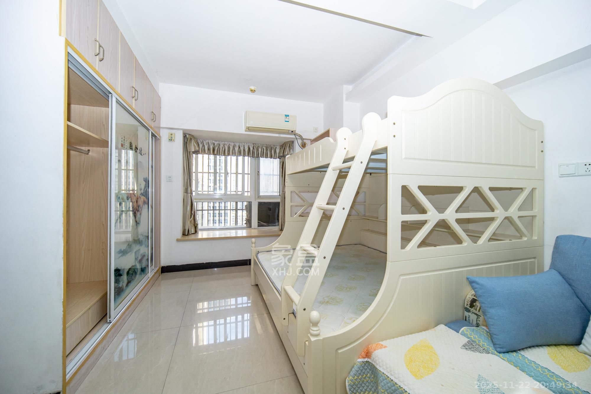 新长海广场 1室1厅1卫 16.8万 新长海广场 1室1厅1卫 16.8万卧室