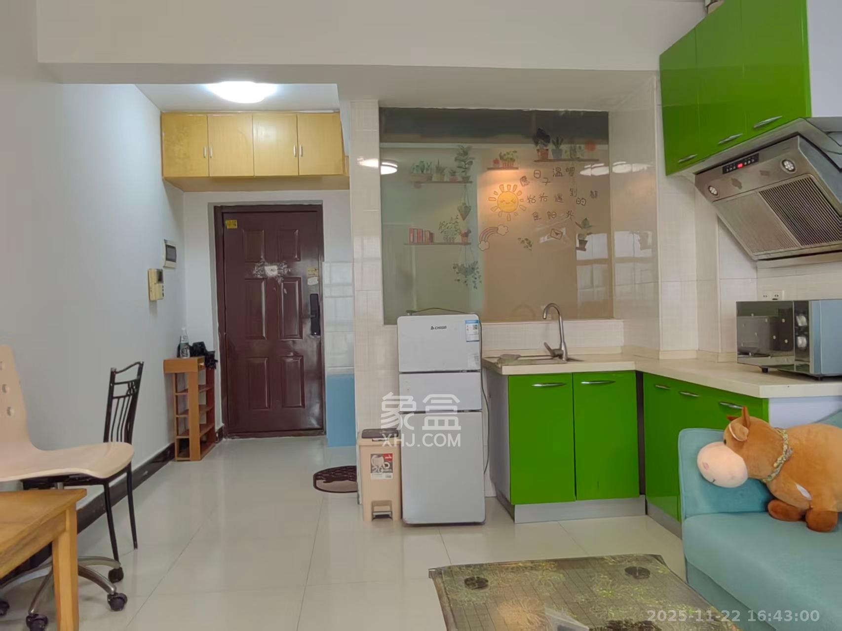 融橙上品  1室1厅1卫    1150.0元/月室内图