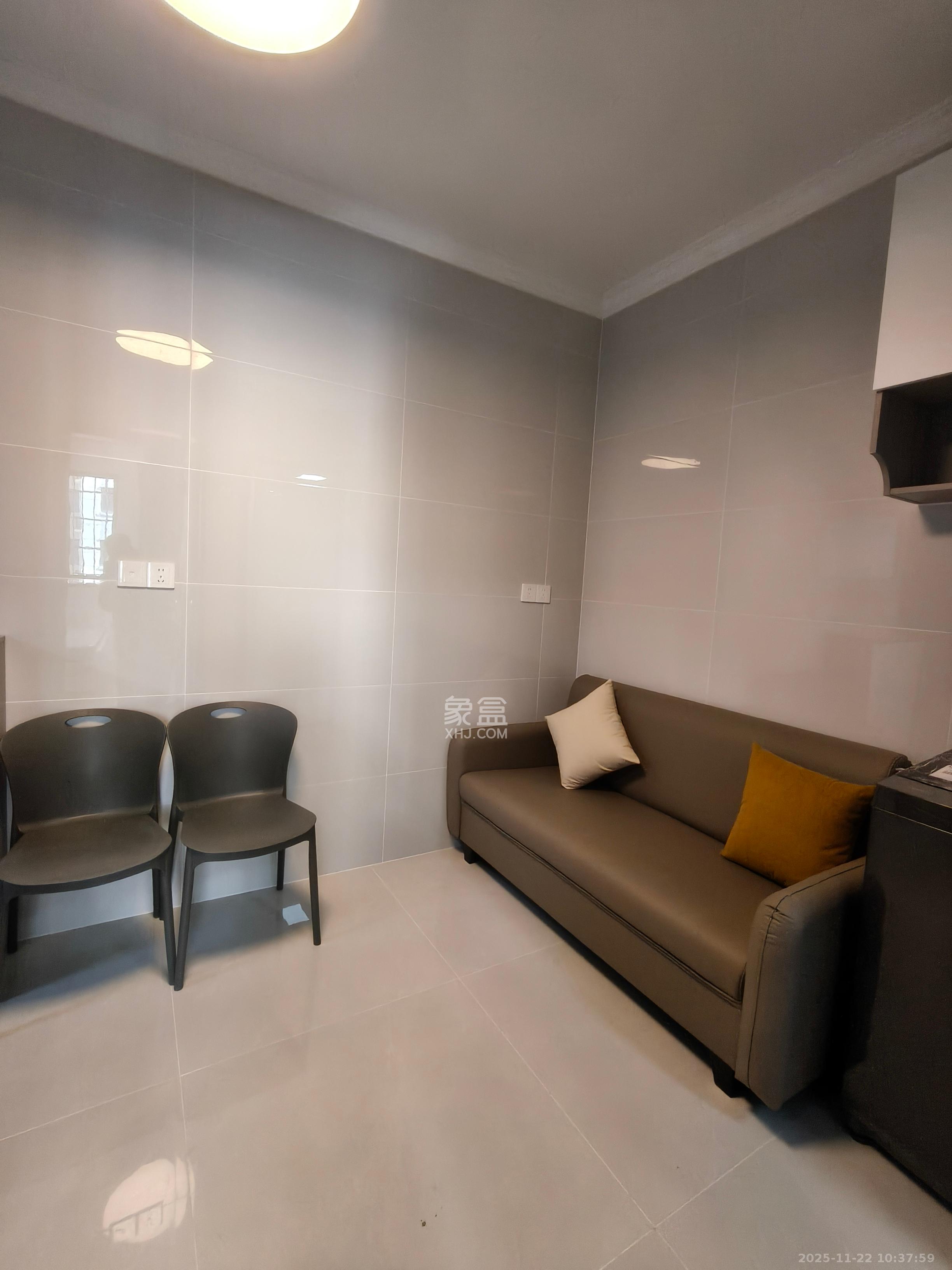 和景家园二期 1室1厅1卫 1280.0元/月 和景家园二期 1室1厅1卫 1280.0元/月室内图