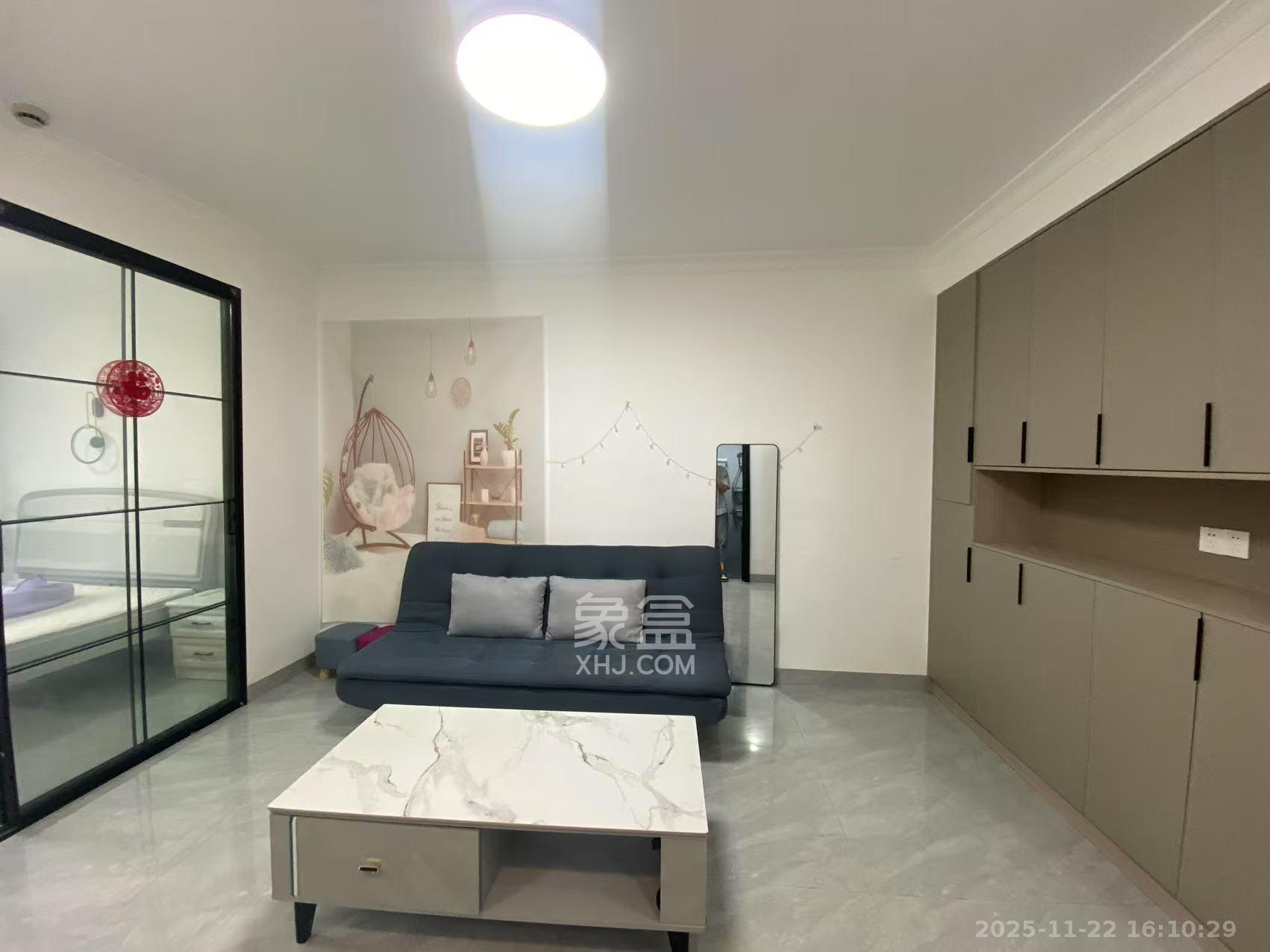 鑫远揽悦(鑫远和城三期) 1室1厅1卫 1600.0元/月 鑫远揽悦(鑫远和城三期) 1室1厅1卫 1600.0元/月室内图