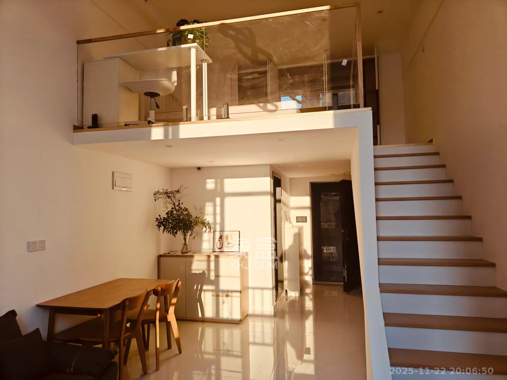 南益名士豪庭  1室1厅1卫    2300.0元/月室内图1