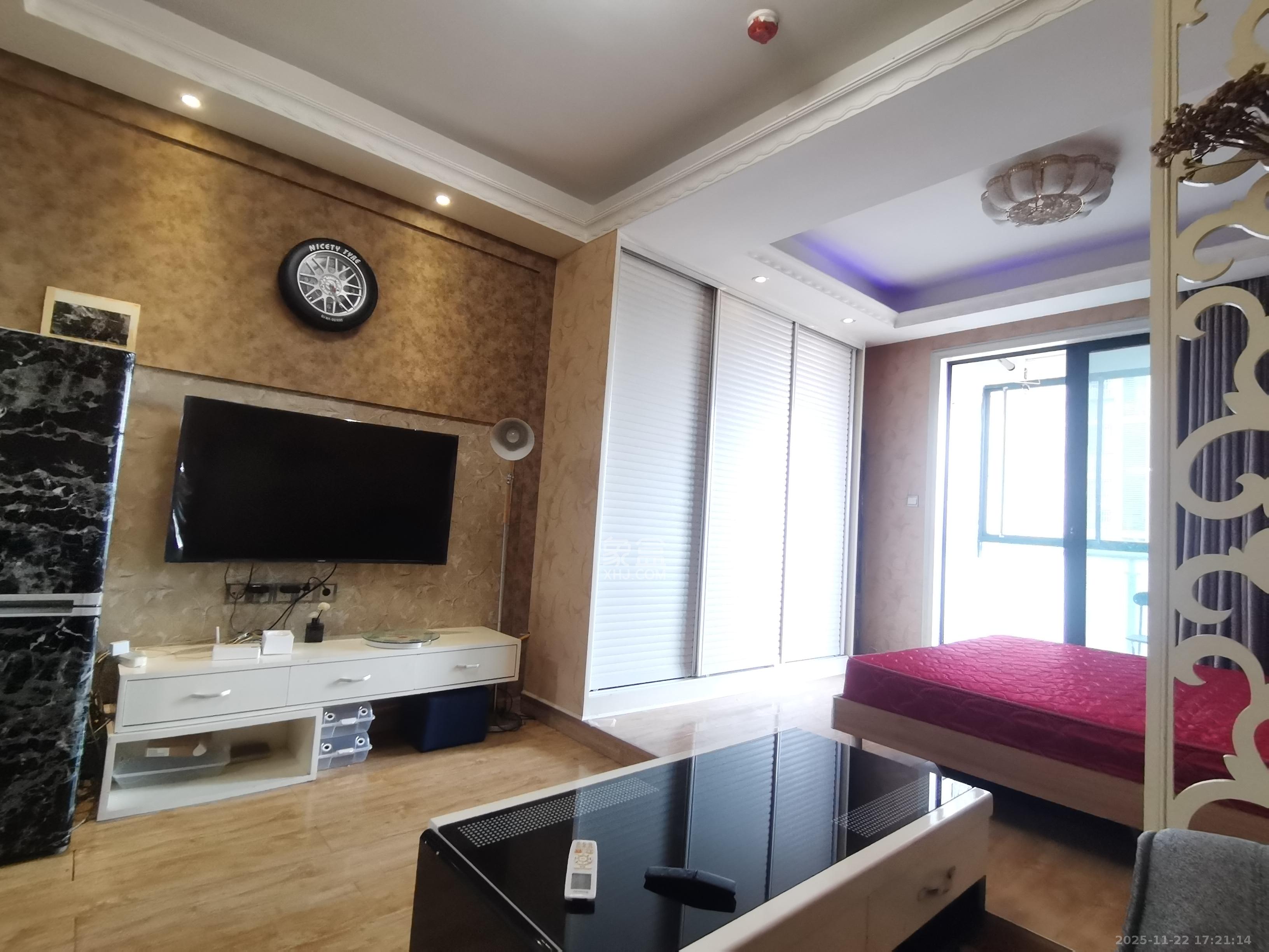 尊邸华庭 1室1厅1卫 1500.0元/月 尊邸华庭 1室1厅1卫 1500.0元/月室内图