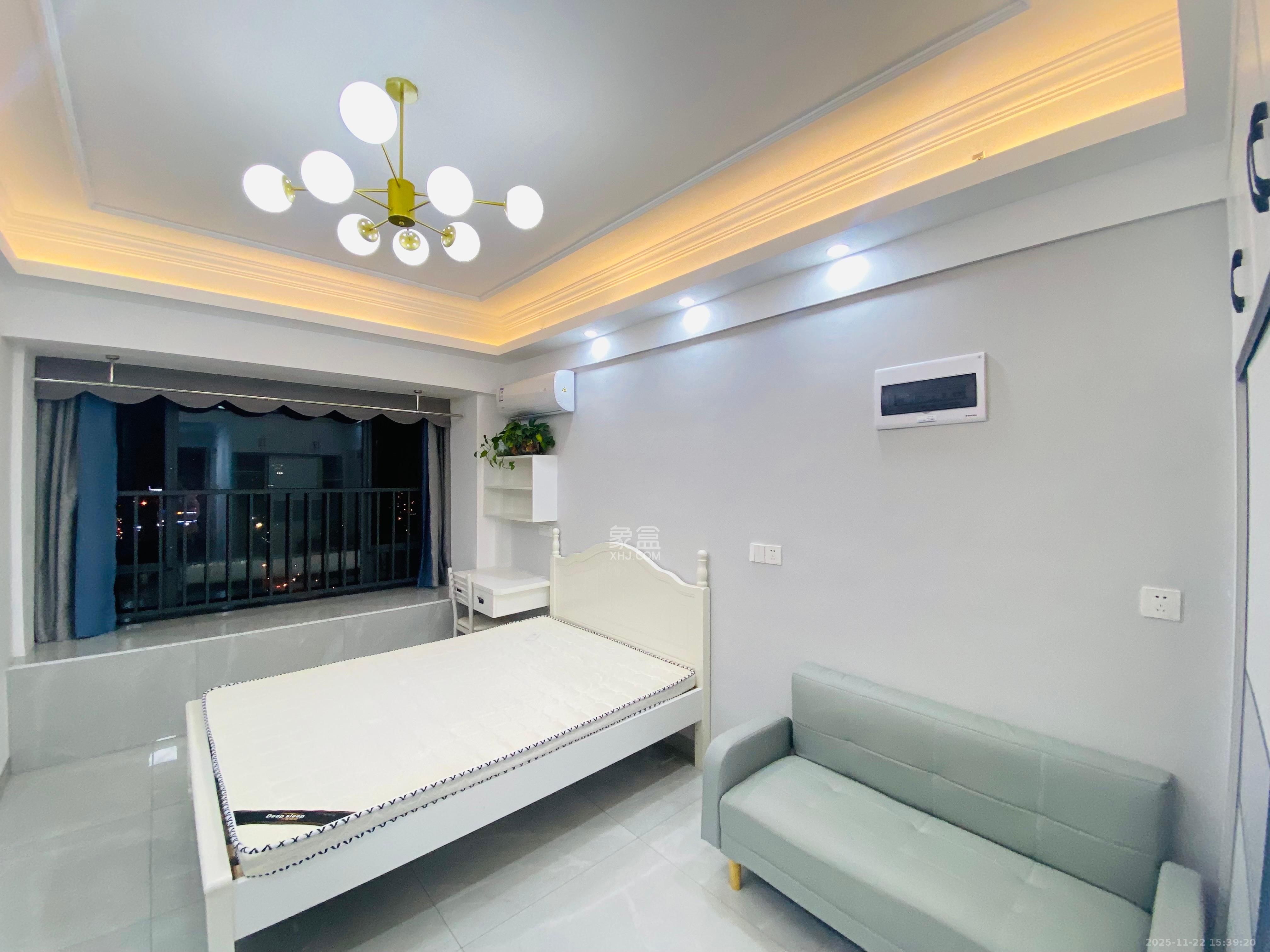 龙湖湘江星座(祺鑫星座公寓) 1室0厅0卫 1500.0元/月 龙湖湘江星座(祺鑫星座公寓) 1室0厅0卫 1500.0元/月室内图