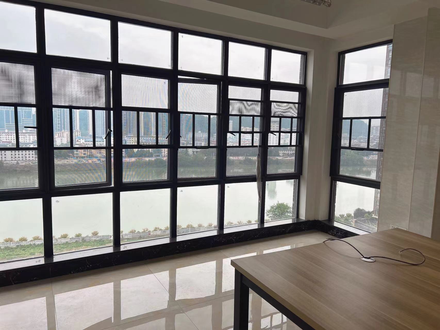 南门口安置小区一期 3室2厅2卫 2000.0元/月 南门口安置小区一期 3室2厅2卫 2000.0元/月室内图