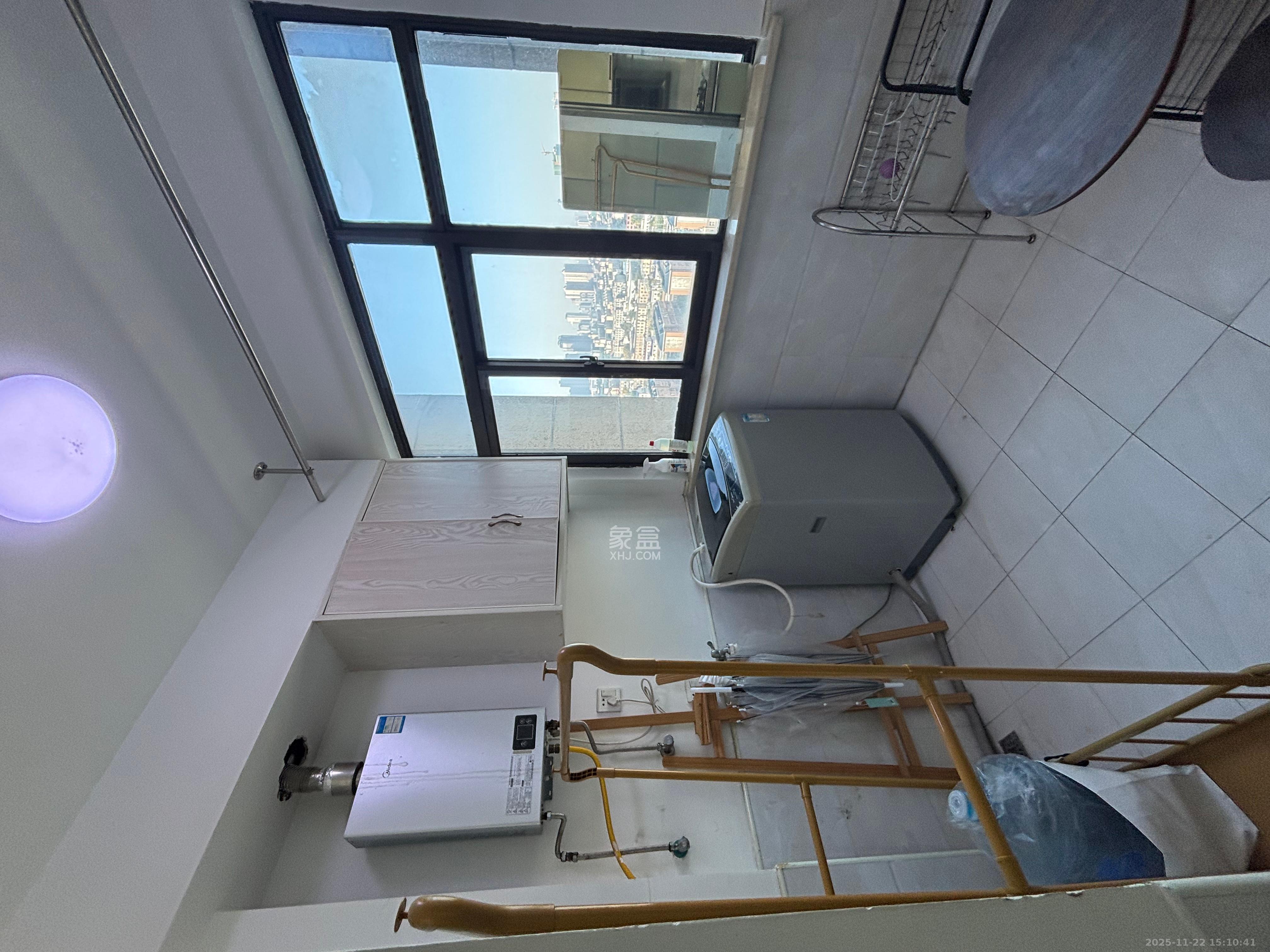 天下一家 2室2厅1卫 2500.0元/月 天下一家 2室2厅1卫 2500.0元/月室内图