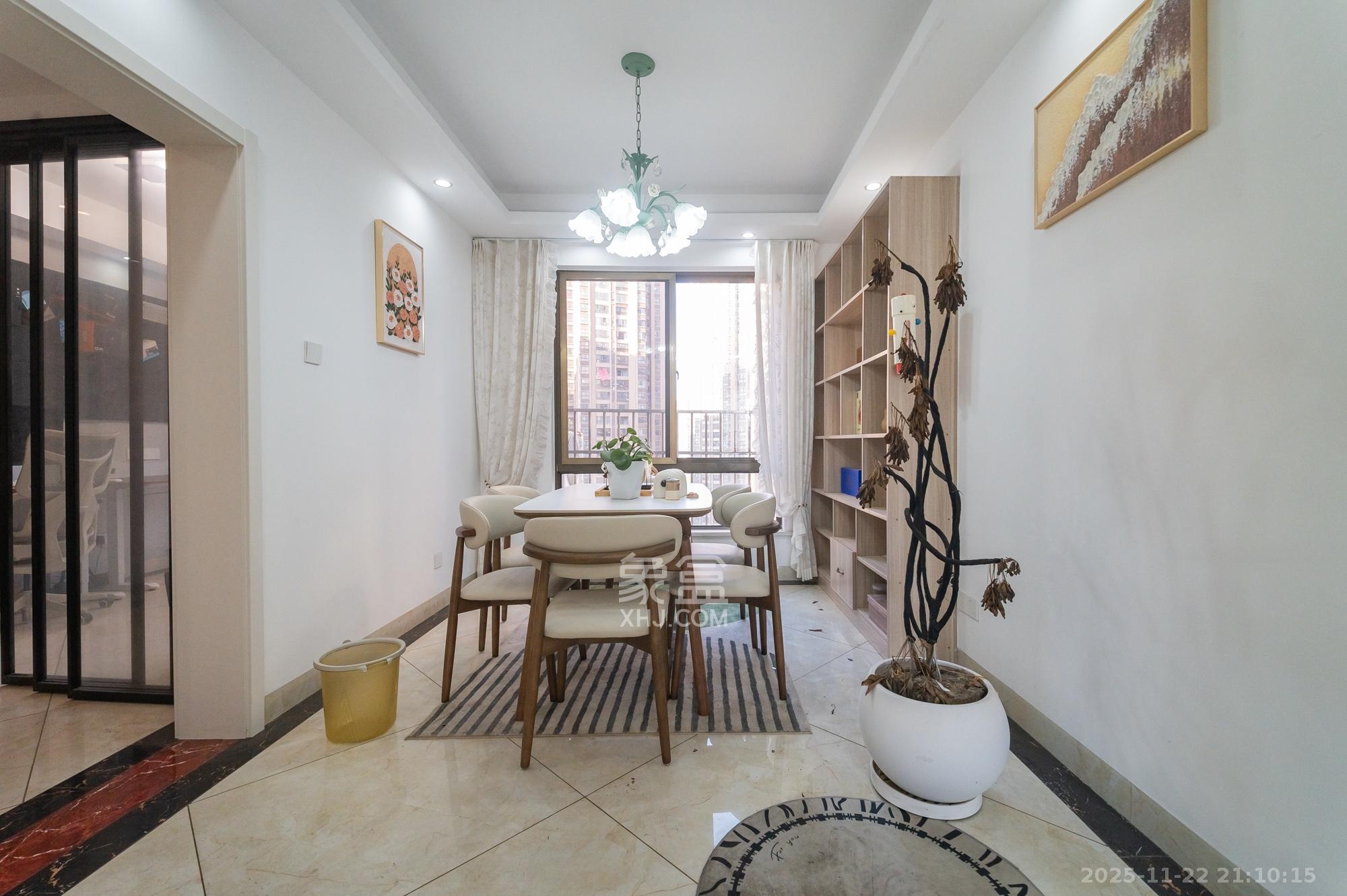 家和院 5室2厅2卫 110.0万 家和院 5室2厅2卫 110.0万客厅