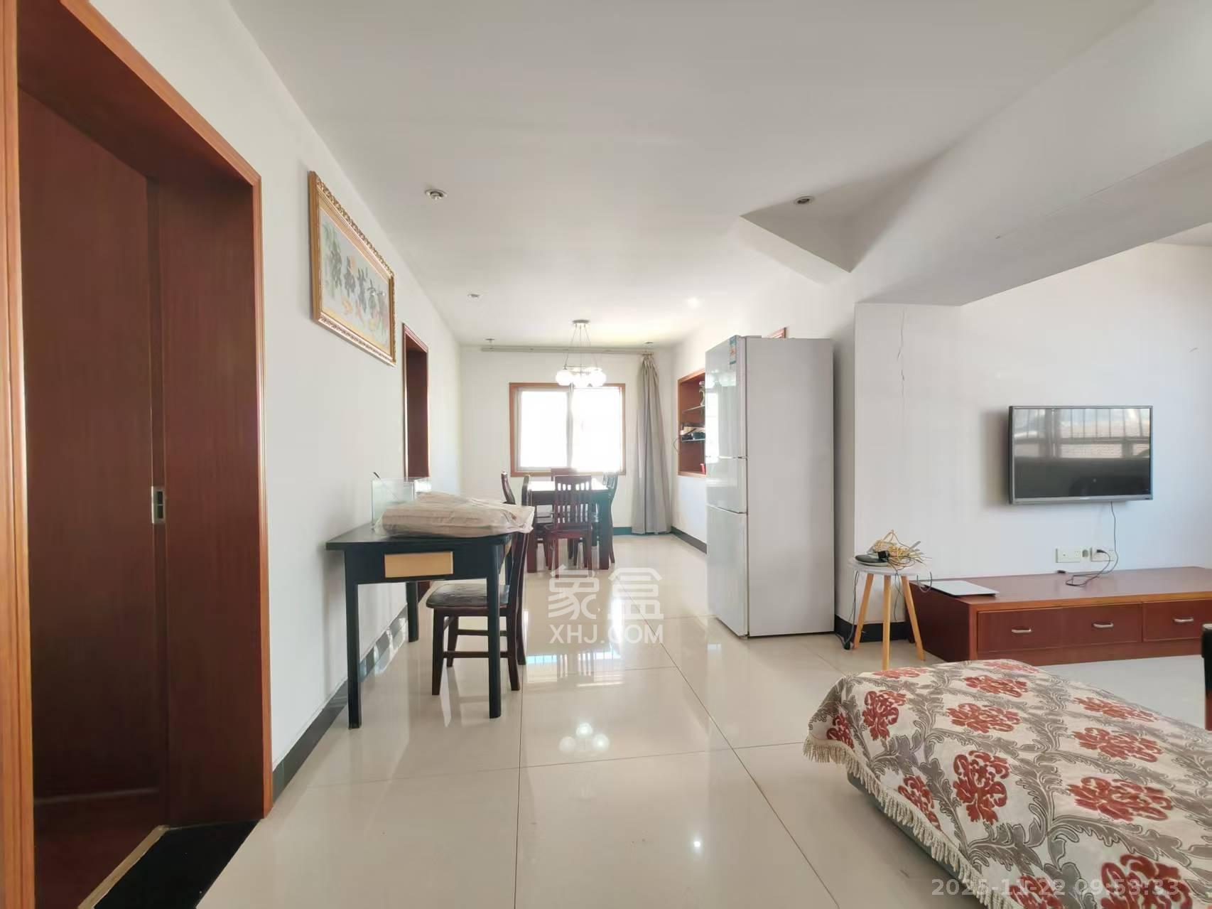 新桥小区 3室2厅1卫 1600.0元/月 新桥小区 3室2厅1卫 1600.0元/月室内图