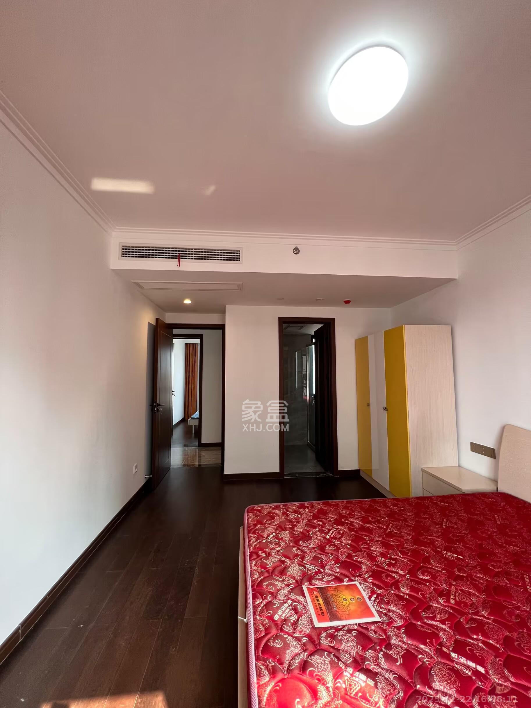 绿地长沙城际空间站(绿地新里佳苑) 4室2厅2卫 3400.0元/月 绿地长沙城际空间站(绿地新里佳苑) 4室2厅2卫 3400.0元/月室内图