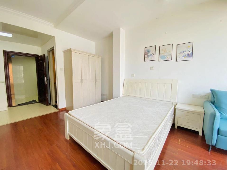 乐尚城 1室1厅1卫 1600.0元/月 乐尚城 1室1厅1卫 1600.0元/月室内图