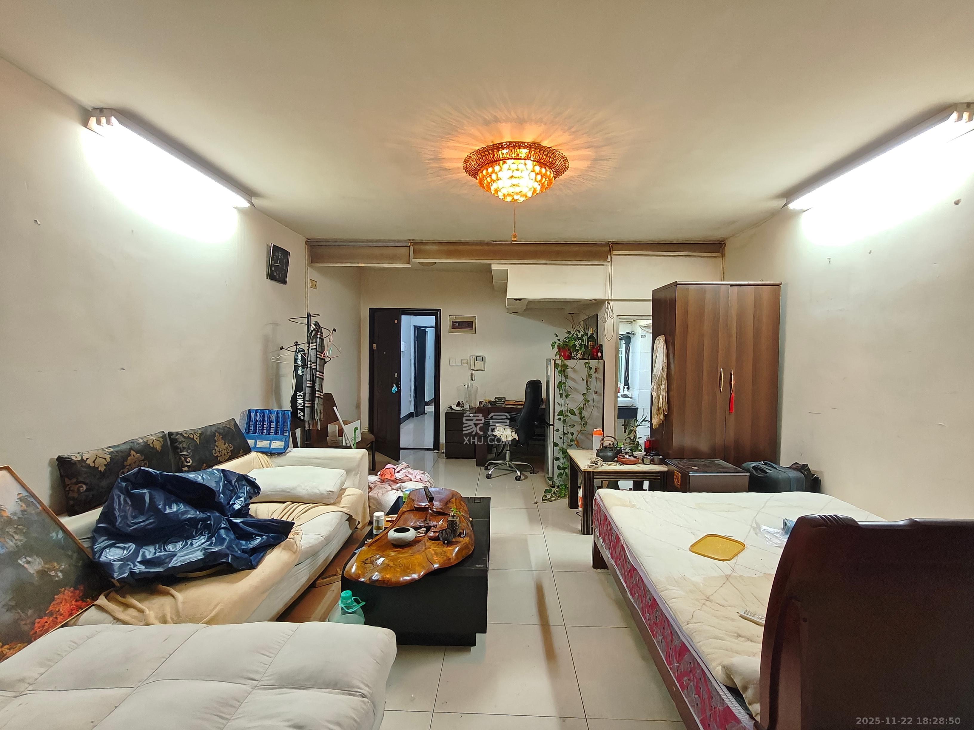 海利华宫大厦 1室1厅1卫 1500.0元/月 海利华宫大厦 1室1厅1卫 1500.0元/月室内图