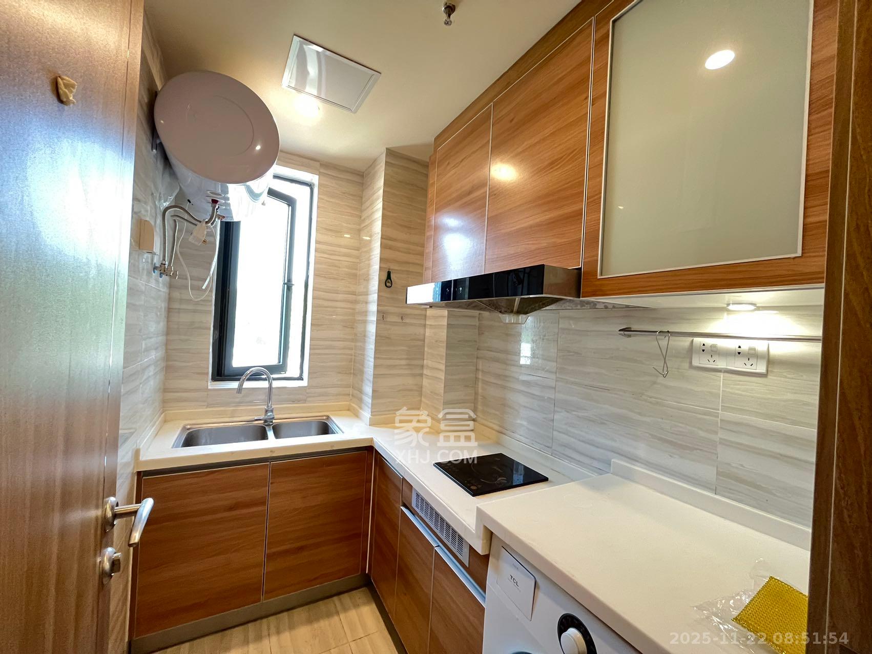 恒大上林苑 1室1厅1卫 1300.0元/月 恒大上林苑 1室1厅1卫 1300.0元/月室内图